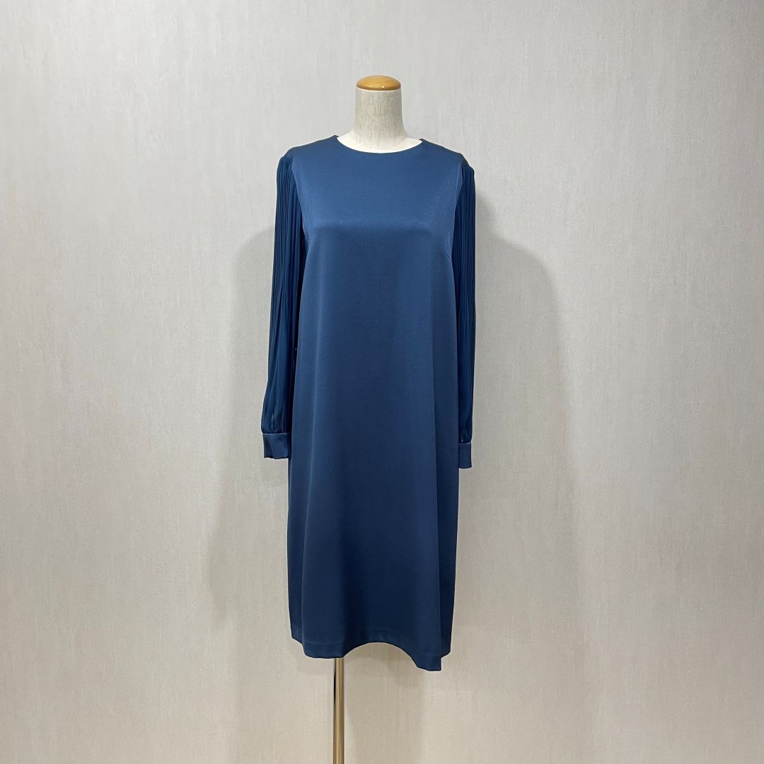 シフォンスリーブサテンドレス 23区 M/Freeサイズ ブルー