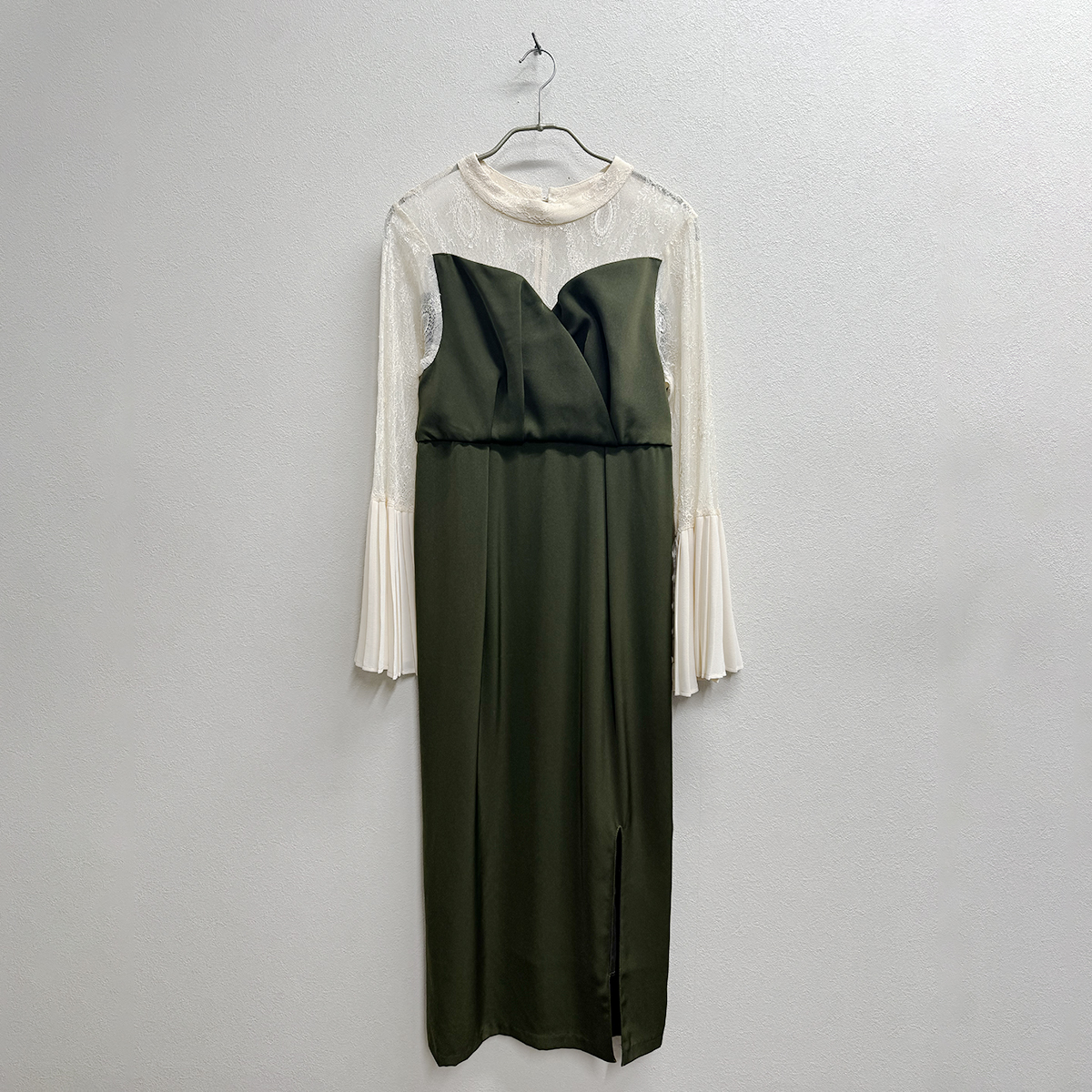 ベルスリーブ×Iラインドレス Dorry Doll 1Lサイズ カーキ