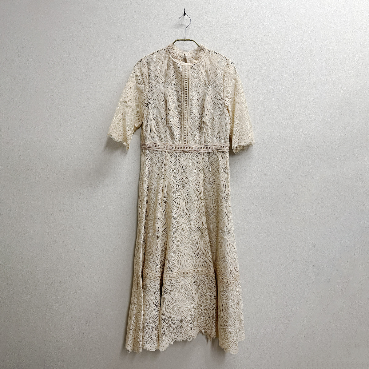 配色レース×ハシゴレース切り替えドレス Dorry Doll 1Lサイズ ベージュ