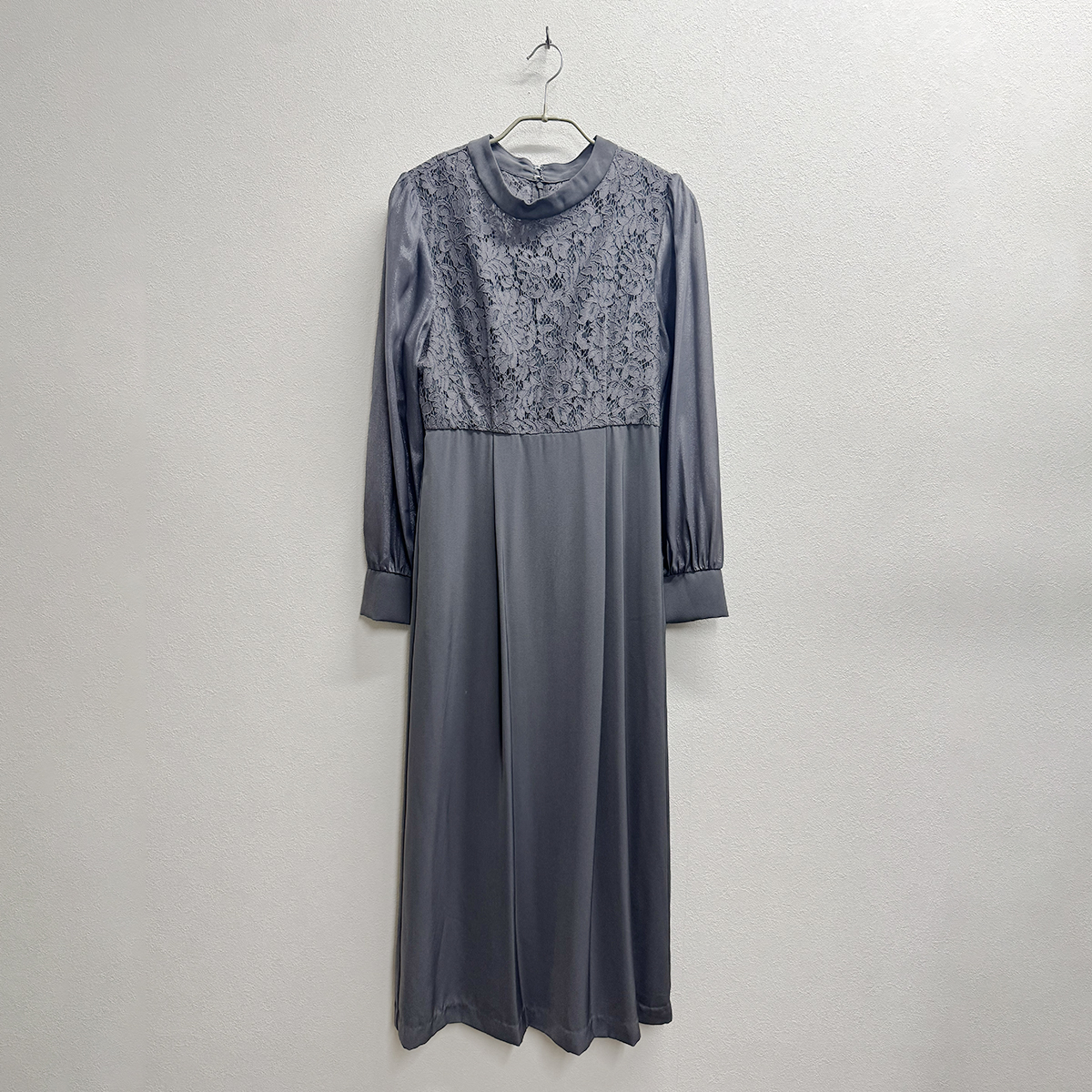 ボトルネック レース×サテンドレス niana 1Lサイズ グレー
