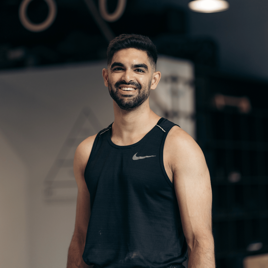 Mayoor pt'ing at the gym