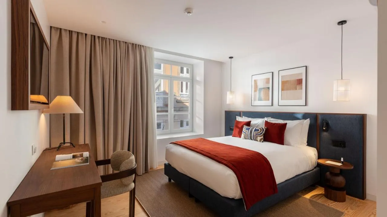 Ando Living — São Miguel House, serviced apartments in Historic Centre, Porto