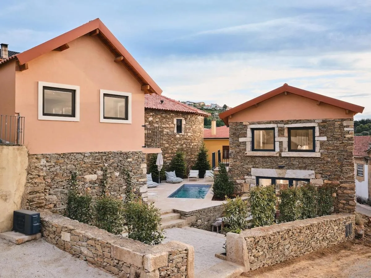 Casa de Grilo, country house in Armamar, Douro Valley