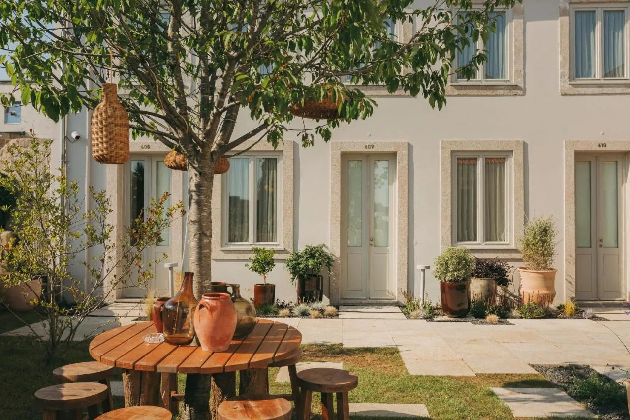 Village Aparthotel By BOA, serviced apartments in Baixa, Porto