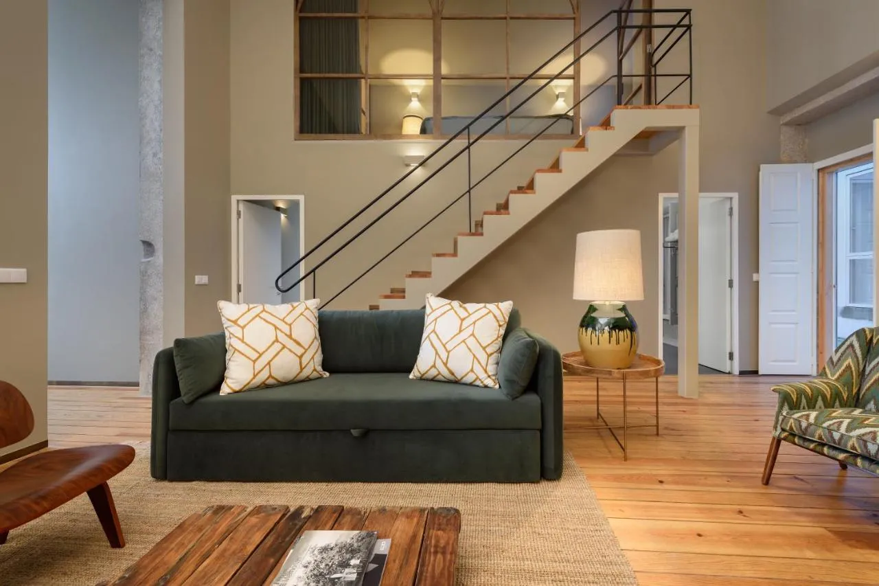 Condes de Azevedo Palace Apartments, serviced apartments in Historic Centre, Porto