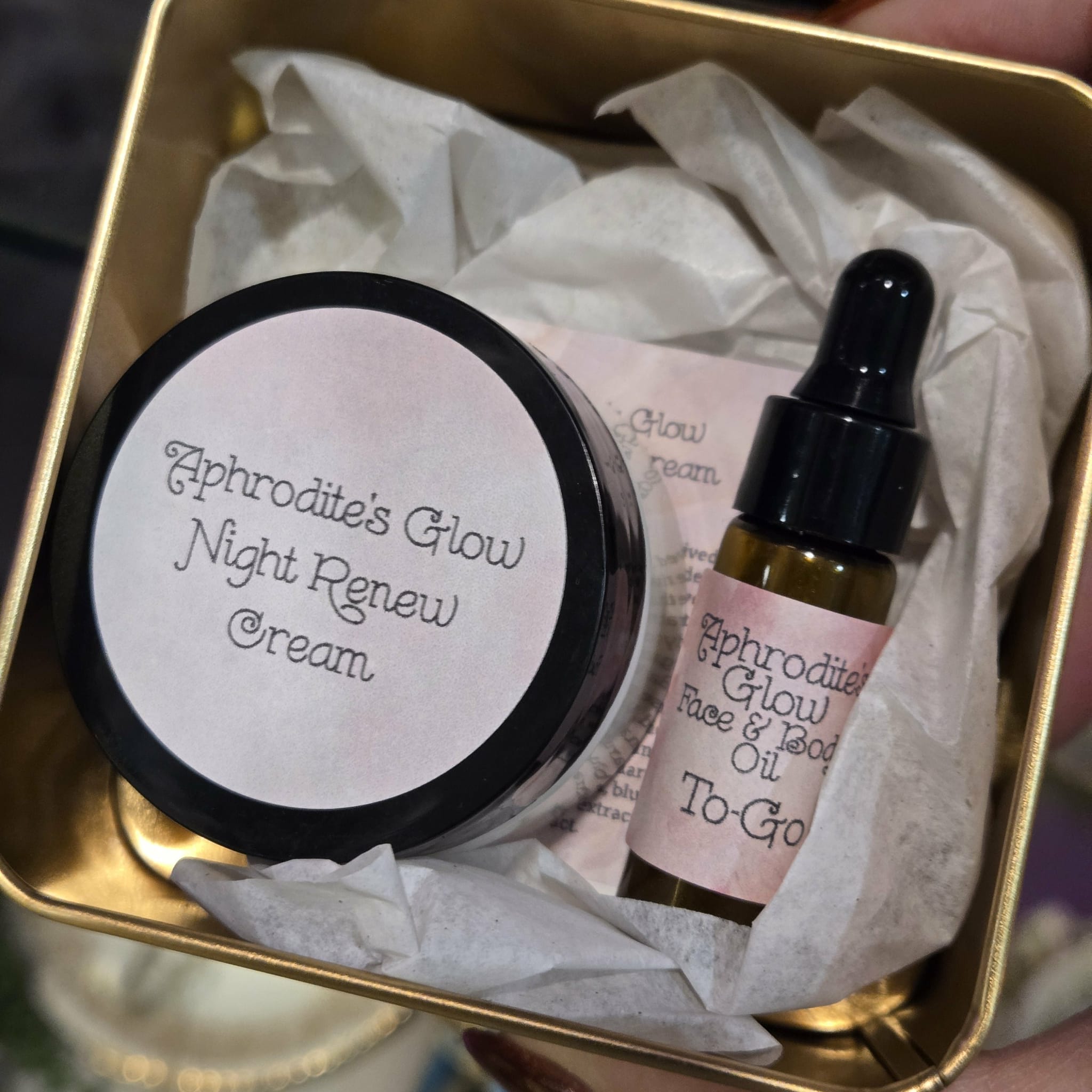 Aphrodite's Glow Sampler Tin 