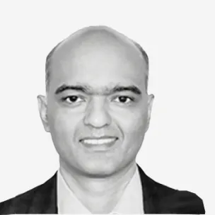 Piyush Khandelwal, Chief Operating Officer