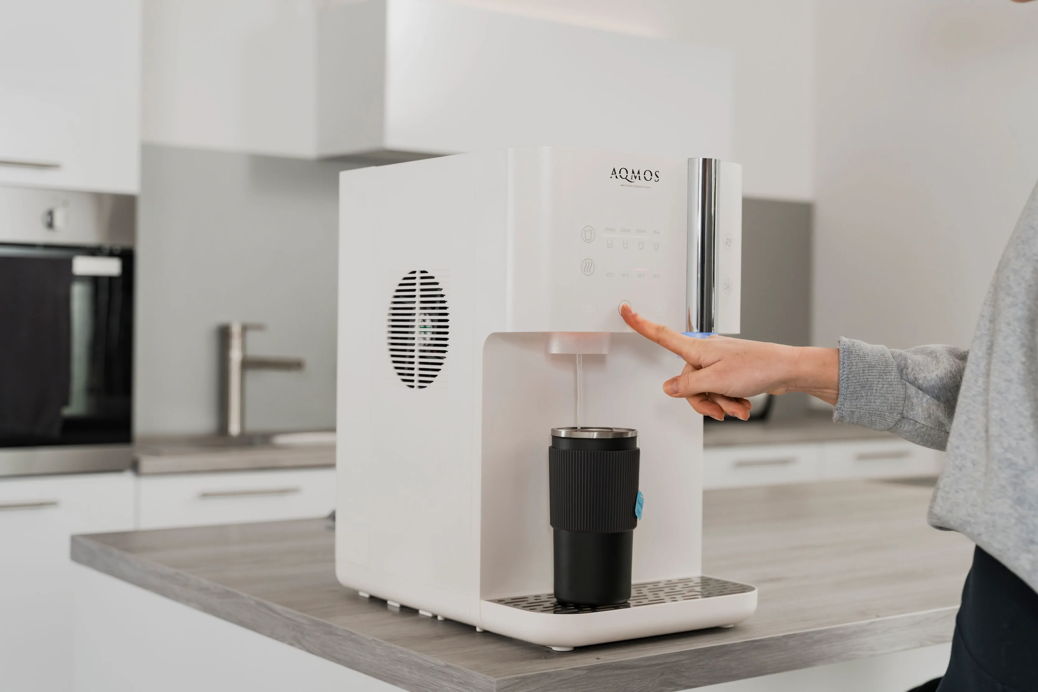 Professionelles Kampagnenshooting AQMOS Wasseraufbereitung | Kampagnenshooting – Galerieansicht