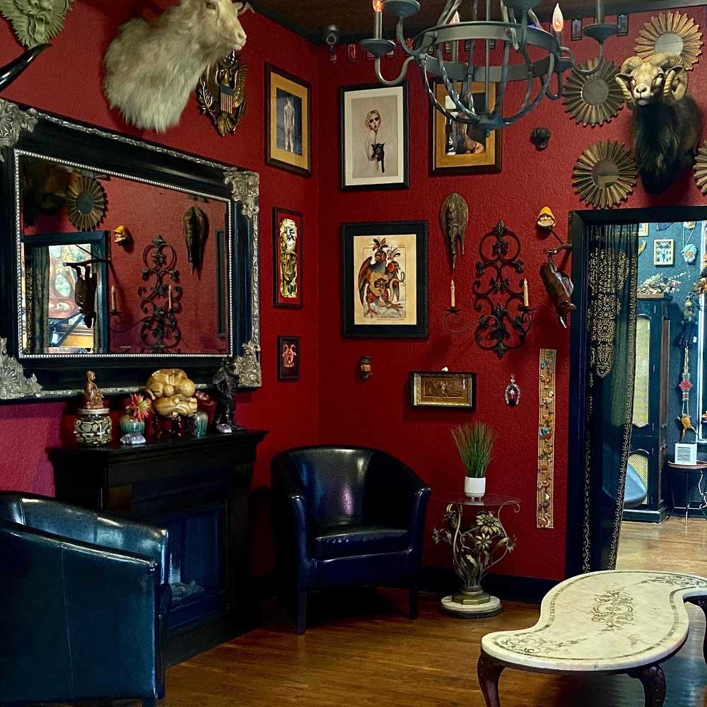 Photo of the inside of Dovetail Tattoo