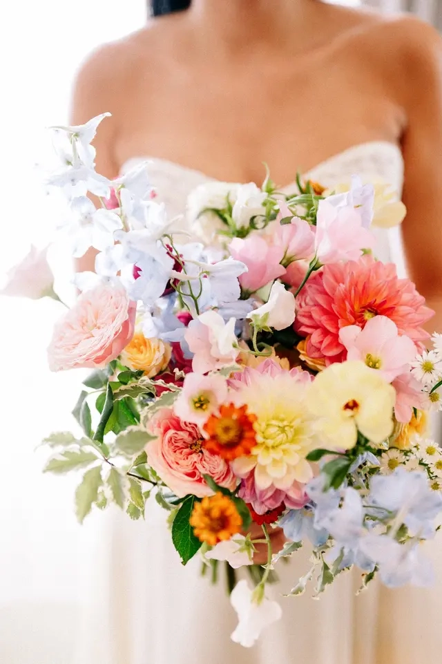 Accueil de la mariée et demoiselles d'honneur en provence