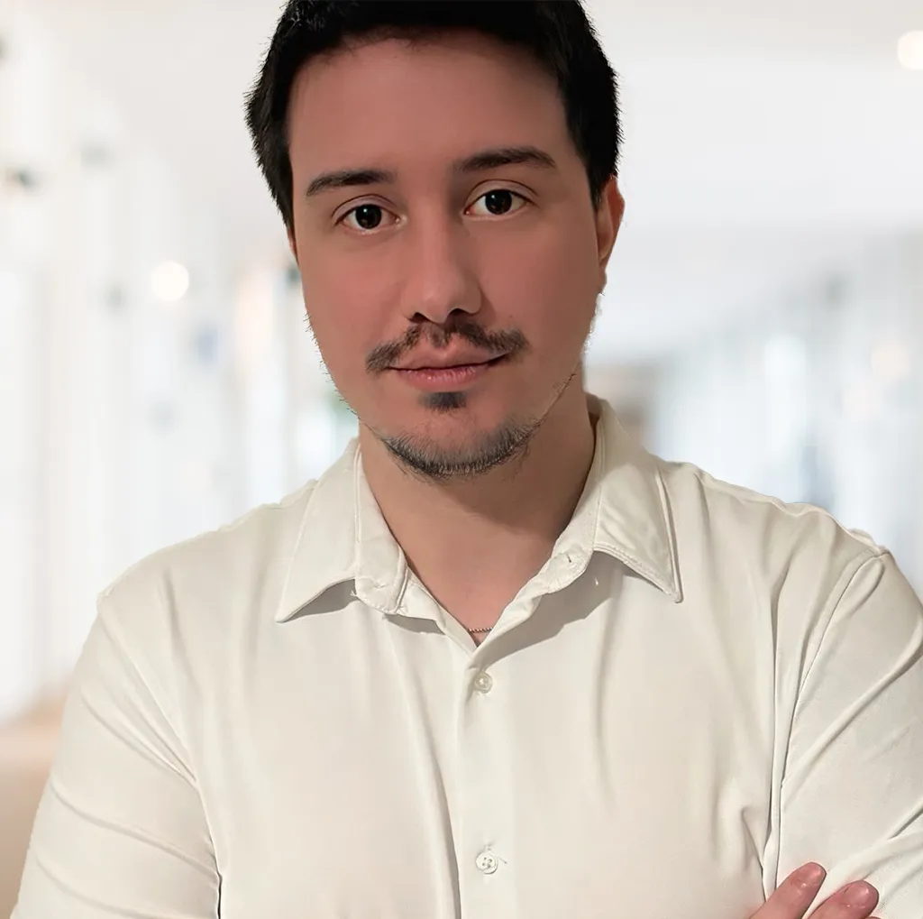 Martin Cachaldora — Growth Hacking Account Manager
