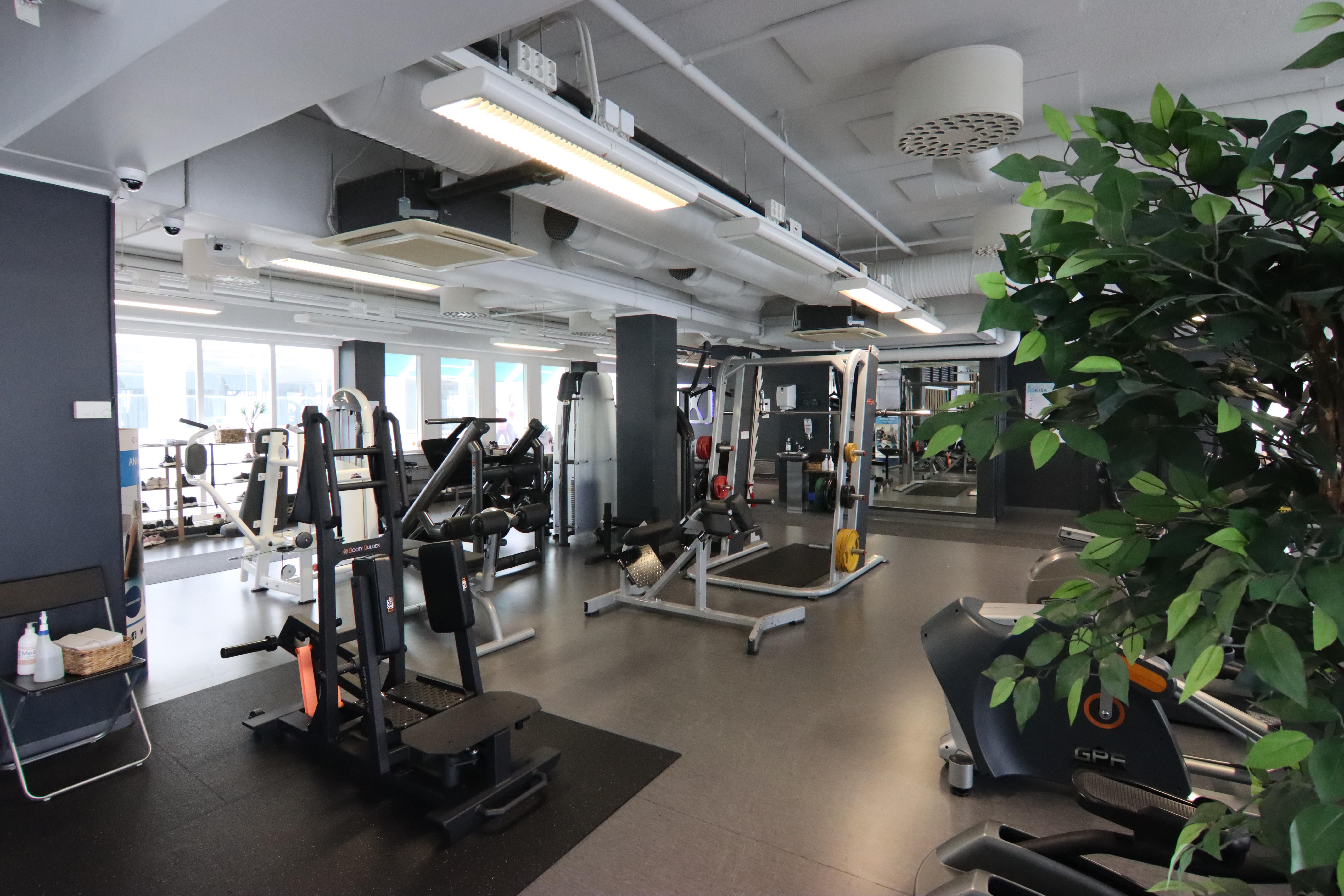 Join our engaging workshops designed for both children and adults. Learn new skills, from painting to pottery, in a supportive and inspiring environment.