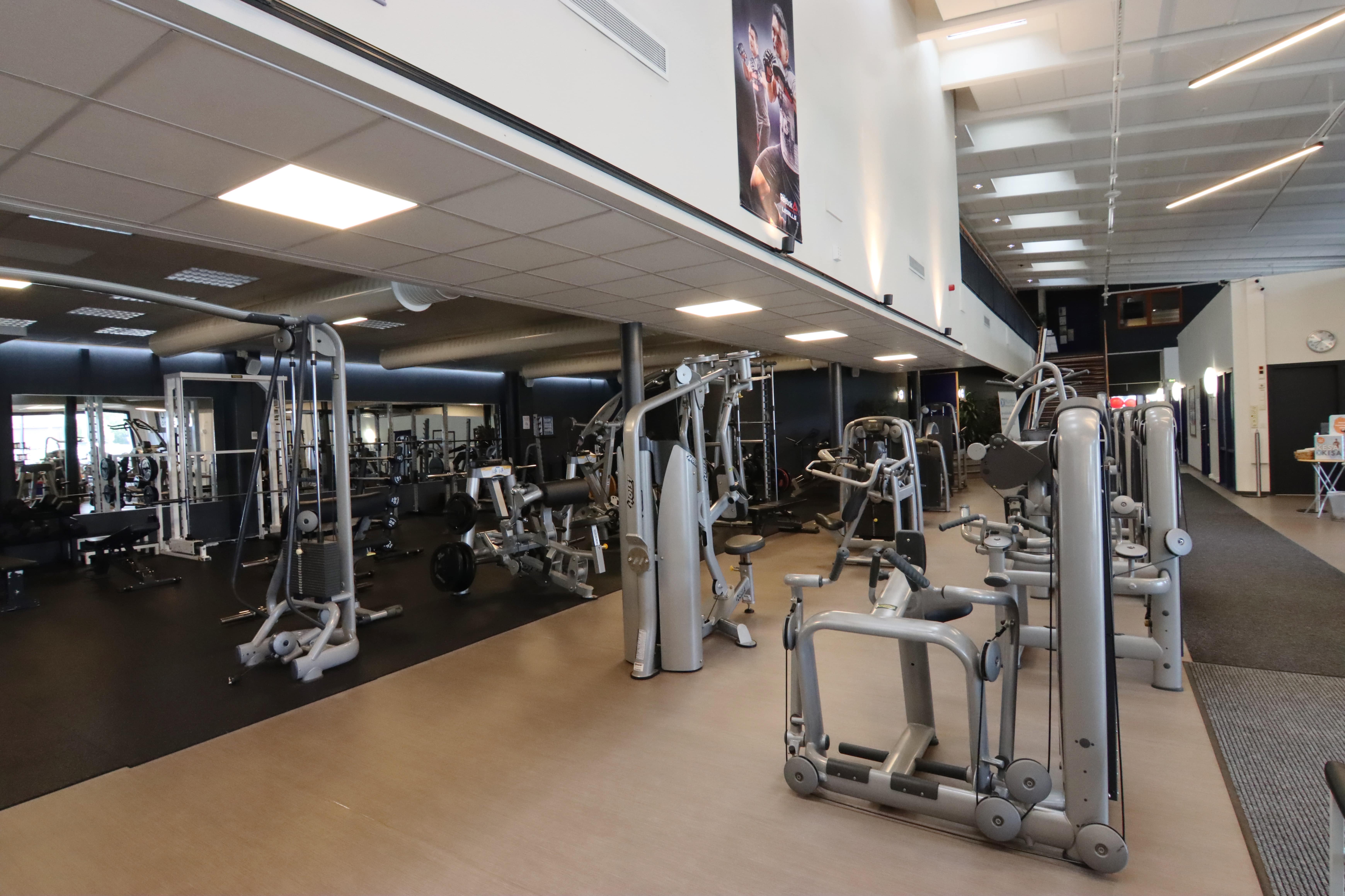 Delve into the world of abstract photography with Seppälä Kuva, where shapes and colors create stunning visual experiences.