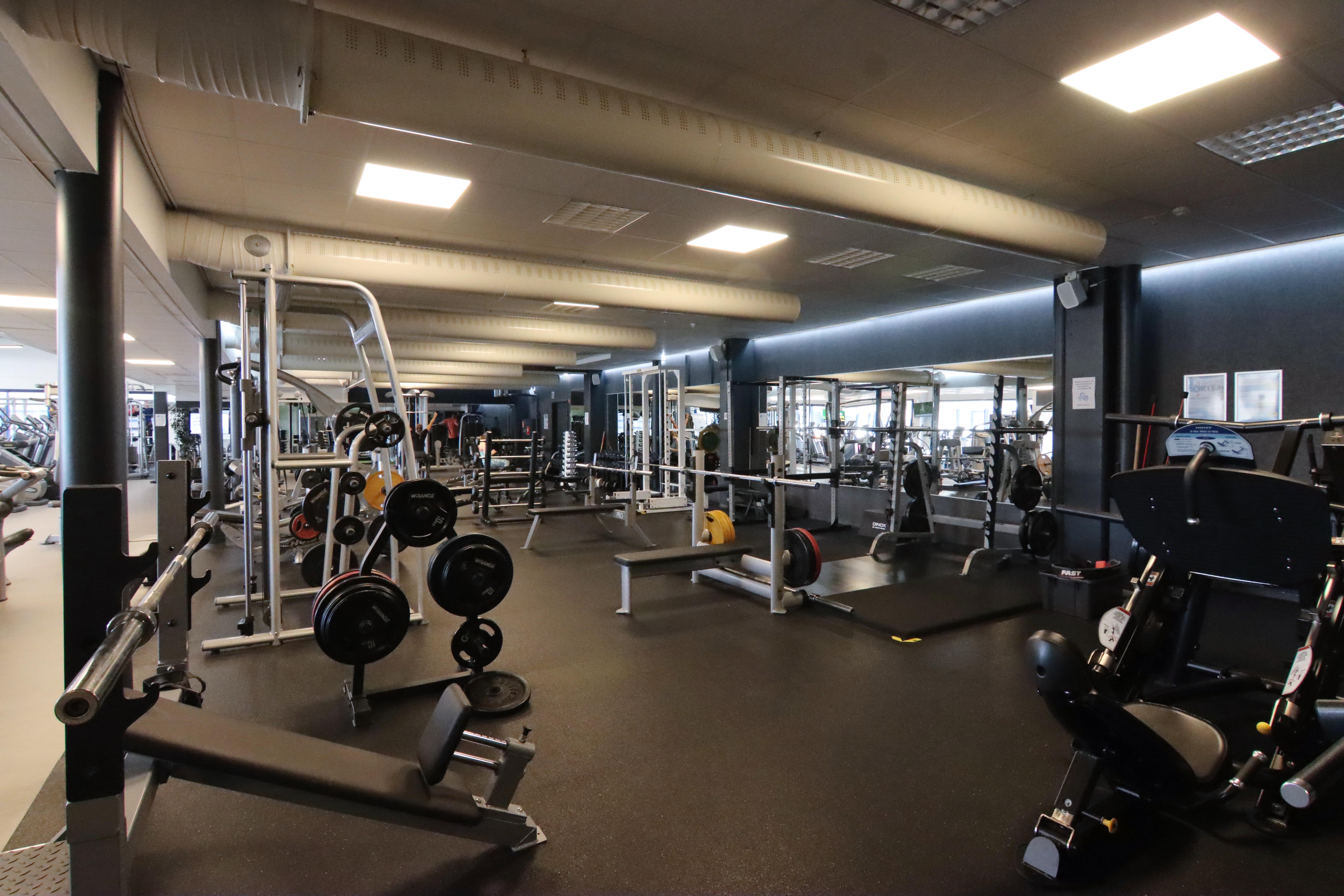 Witness the transformation of landscapes across seasons, captured beautifully by Seppälä Kuva.