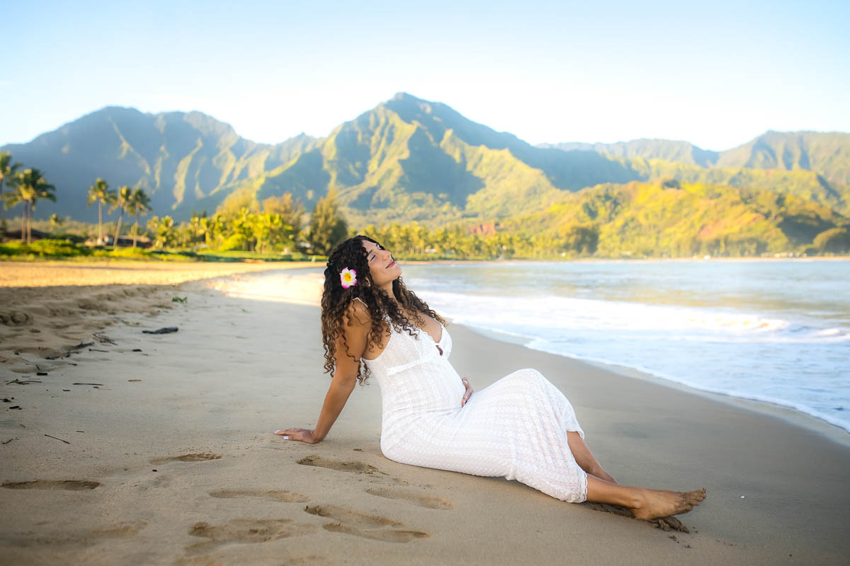 Babymoon photos in Kauai
