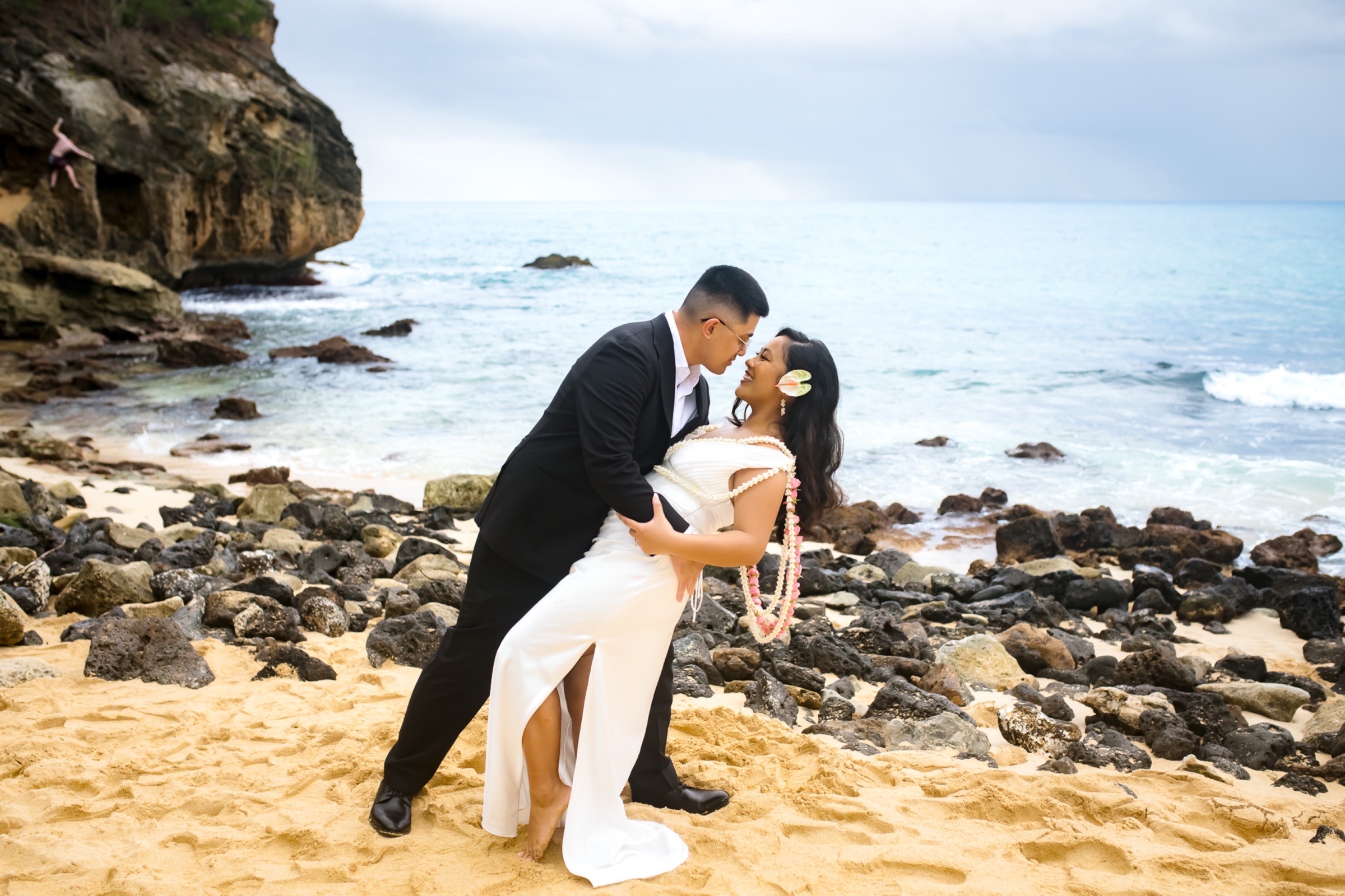 kauai beach wedding photographer