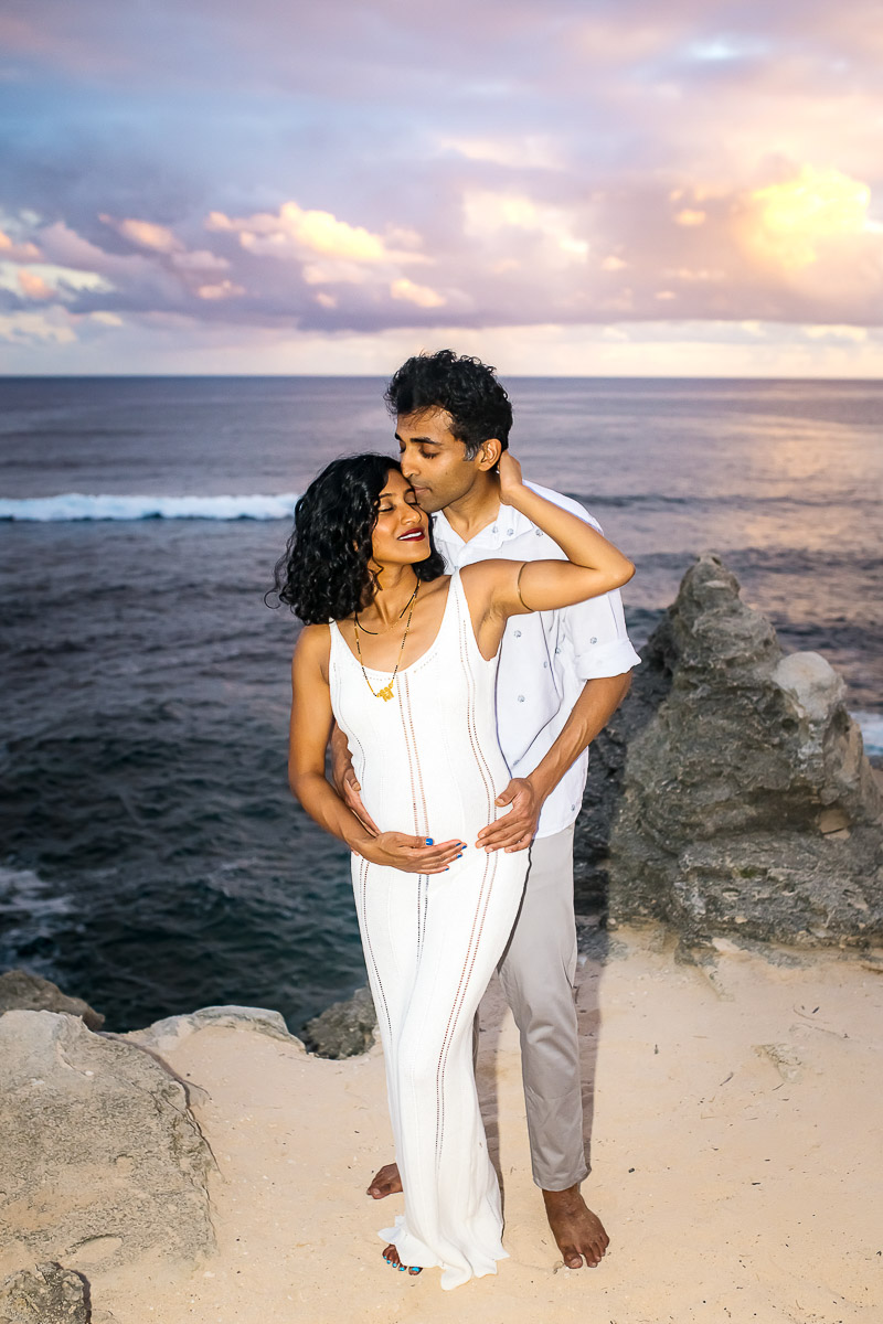 Elegant Maternity Portraits in Kauai