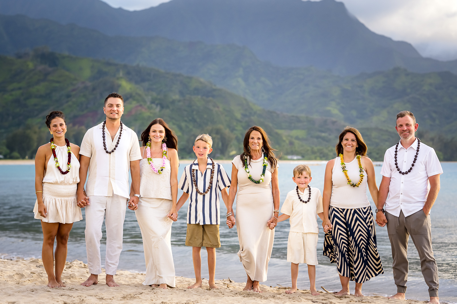 full family photoshoot at Hanalei bay on kauai