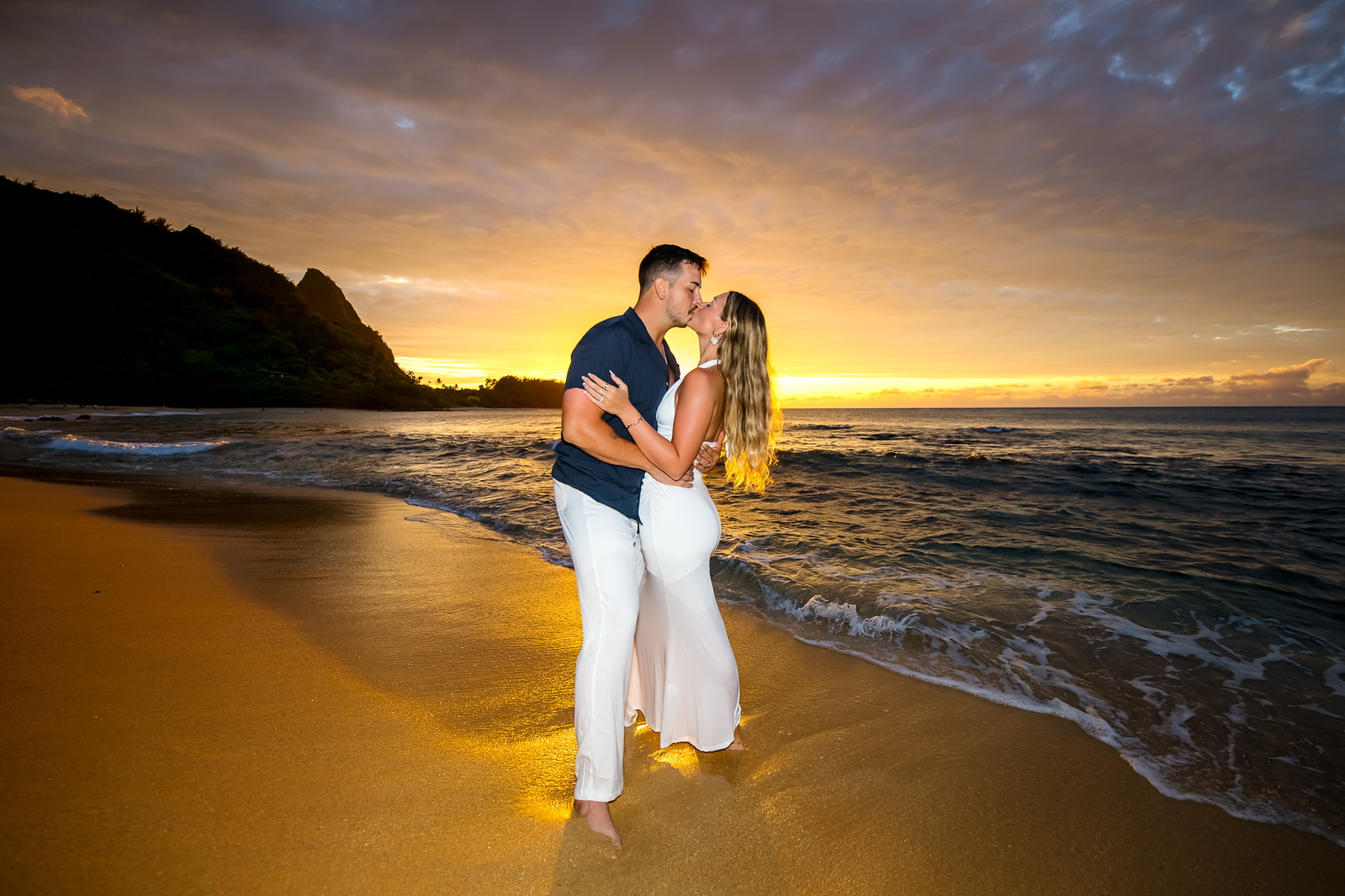 tunnels beach kauai wedding photographs
