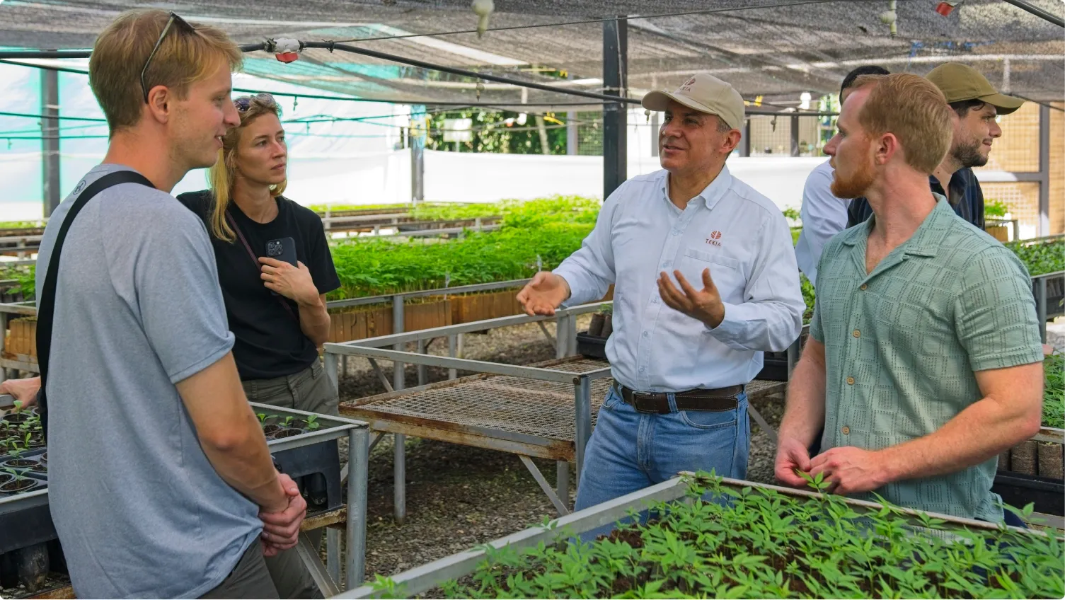 A Tekia Team Member.