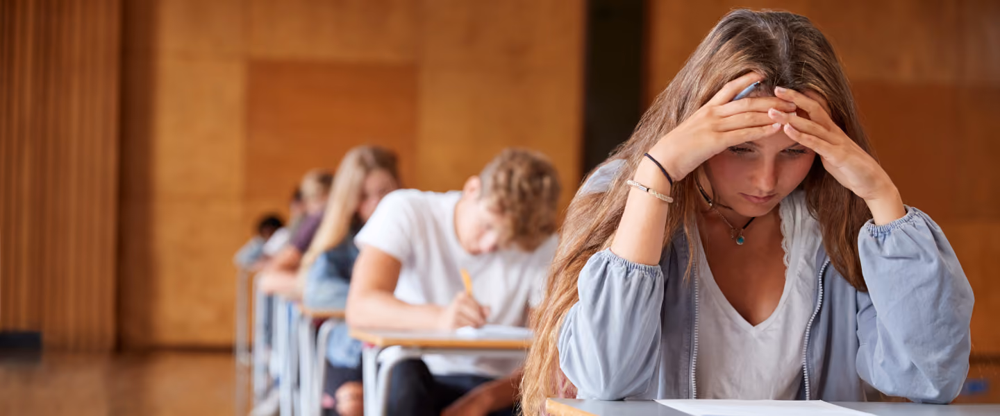 10 Strategies to Deal with Test Anxiety Effectively