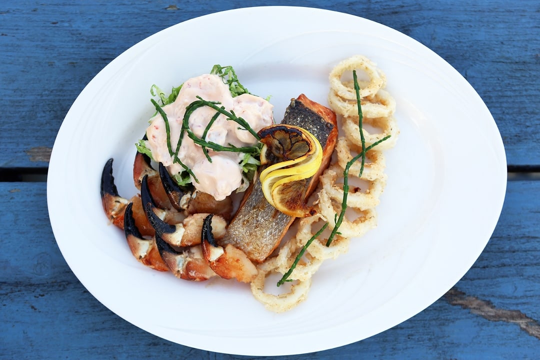 Product and Food Photography by Jenny Callanan Photography, seafood with a blue sky beside the sea, Glyde Inn Annagassan
