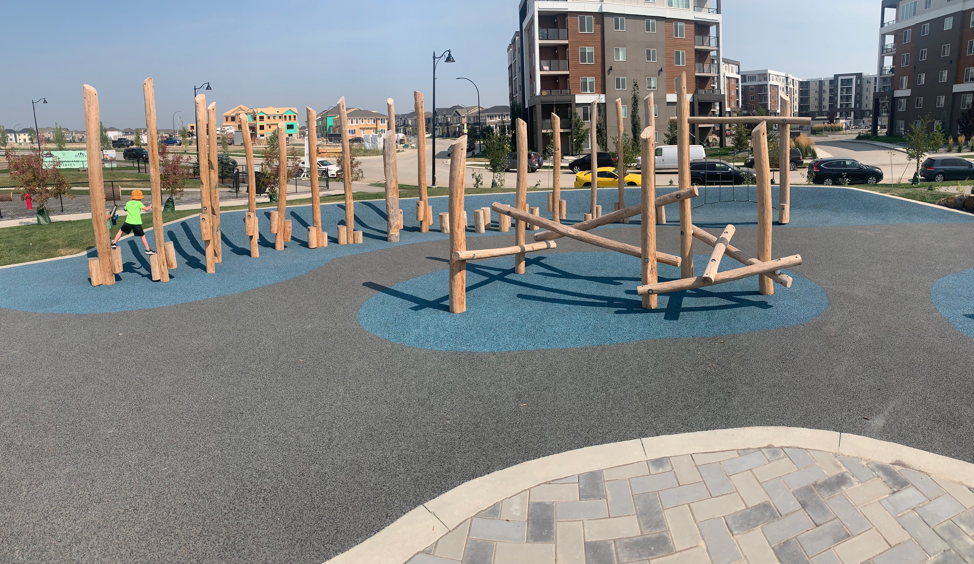 Yorkville Central Park (Calgary, AB)