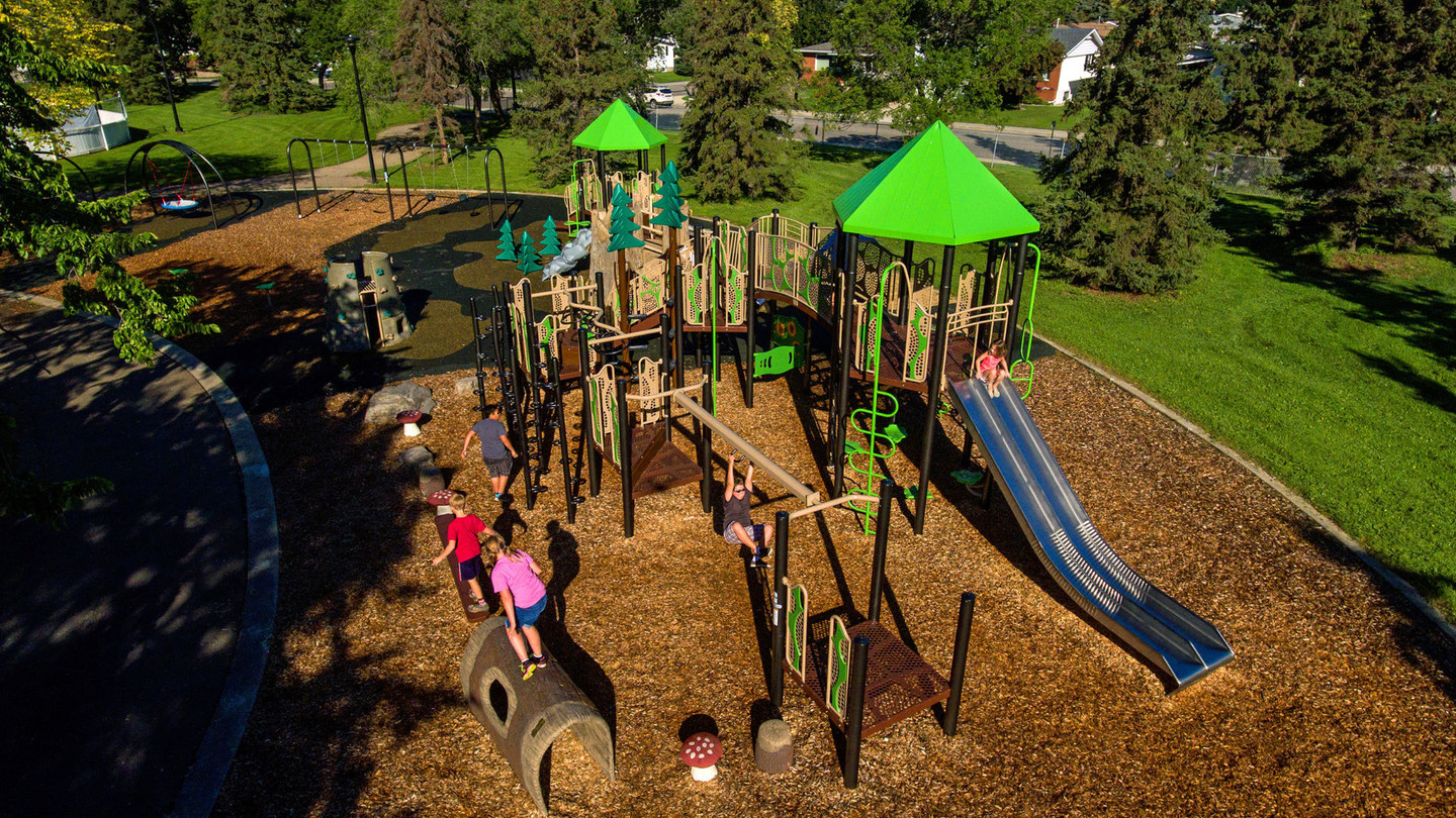 Lendrum "Honey Bee" Themed Park playground in Edmonton, AB with honey bee themed playground, custom themed design