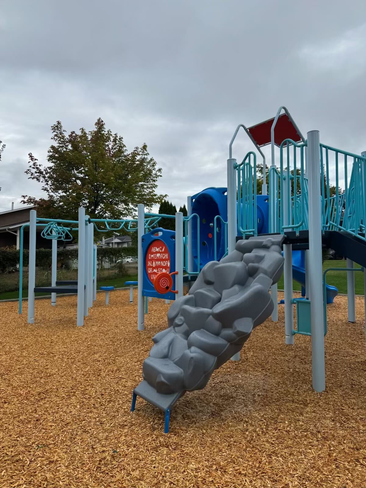 19th Avenue Playground (Vernon, BC) in Vernon, BC - playground equipment and play structures