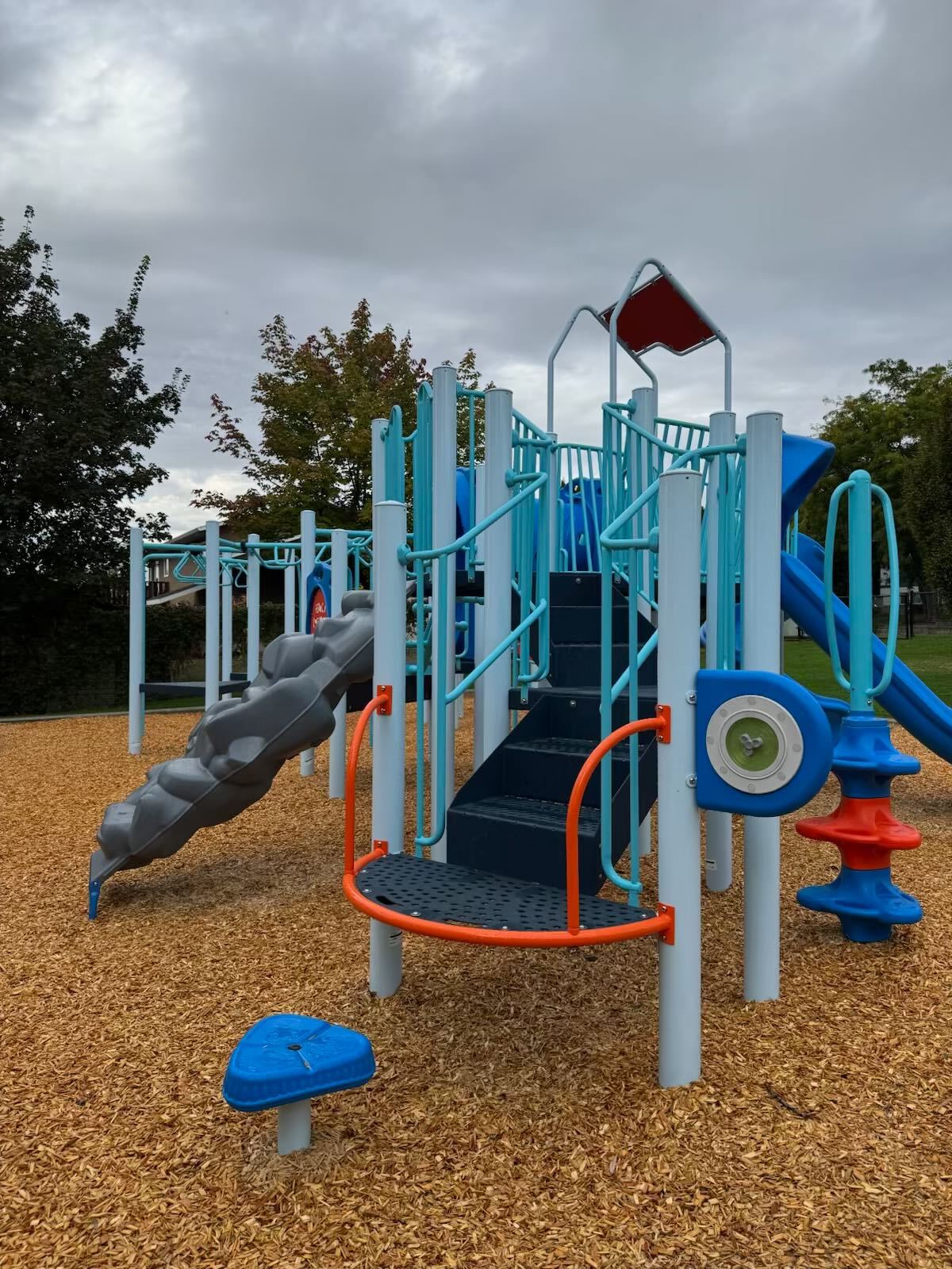 19th Avenue Playground (Vernon, BC) playground in Vernon, BC - accessible playground features