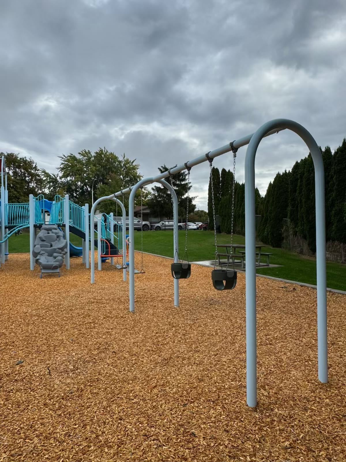 19th Avenue Playground (Vernon, BC) playground in Vernon, BC - community play space