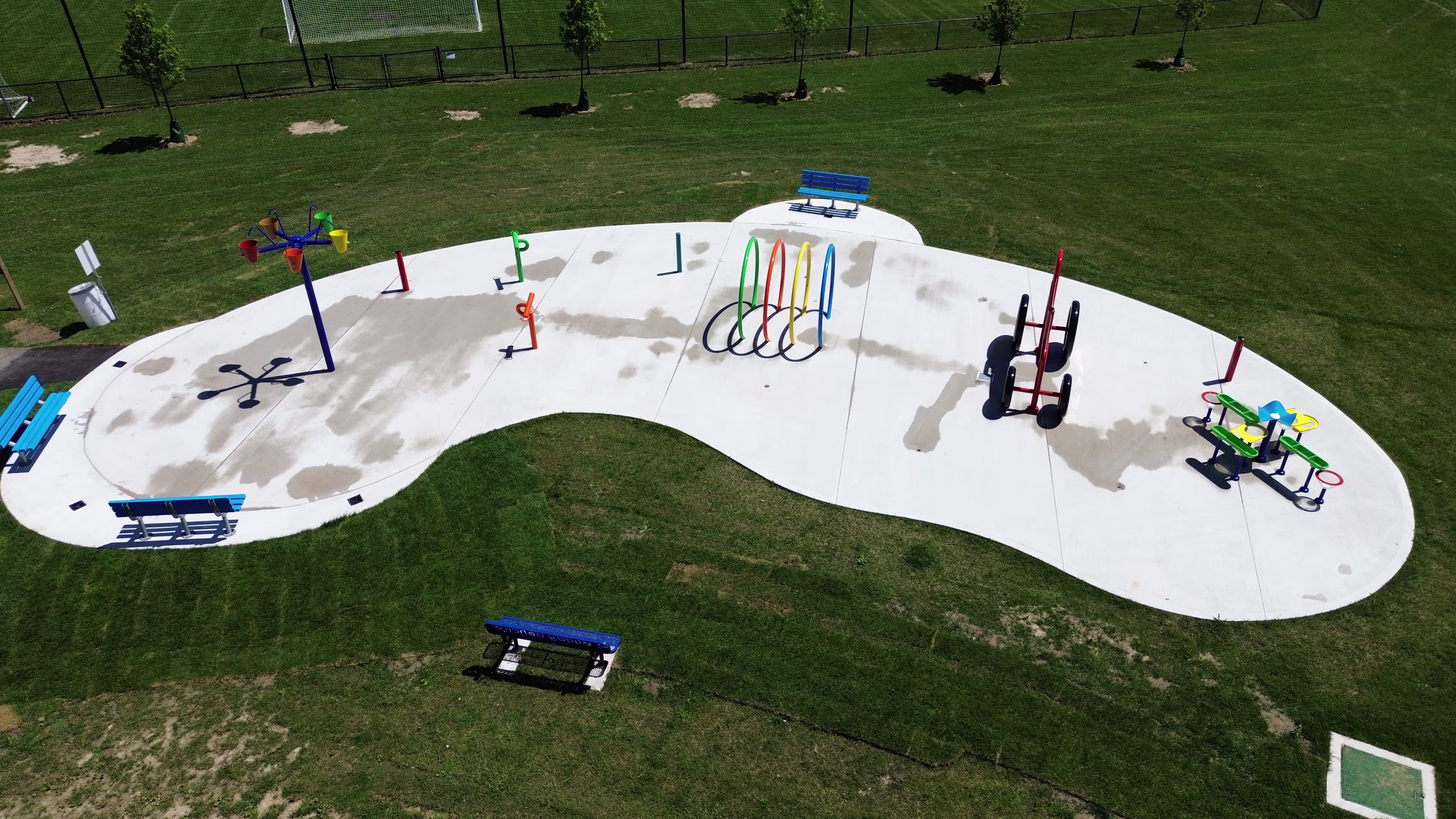 Rotary Splash Park (Shelburne, ON) playground in Shelburne, ON - natural playground features