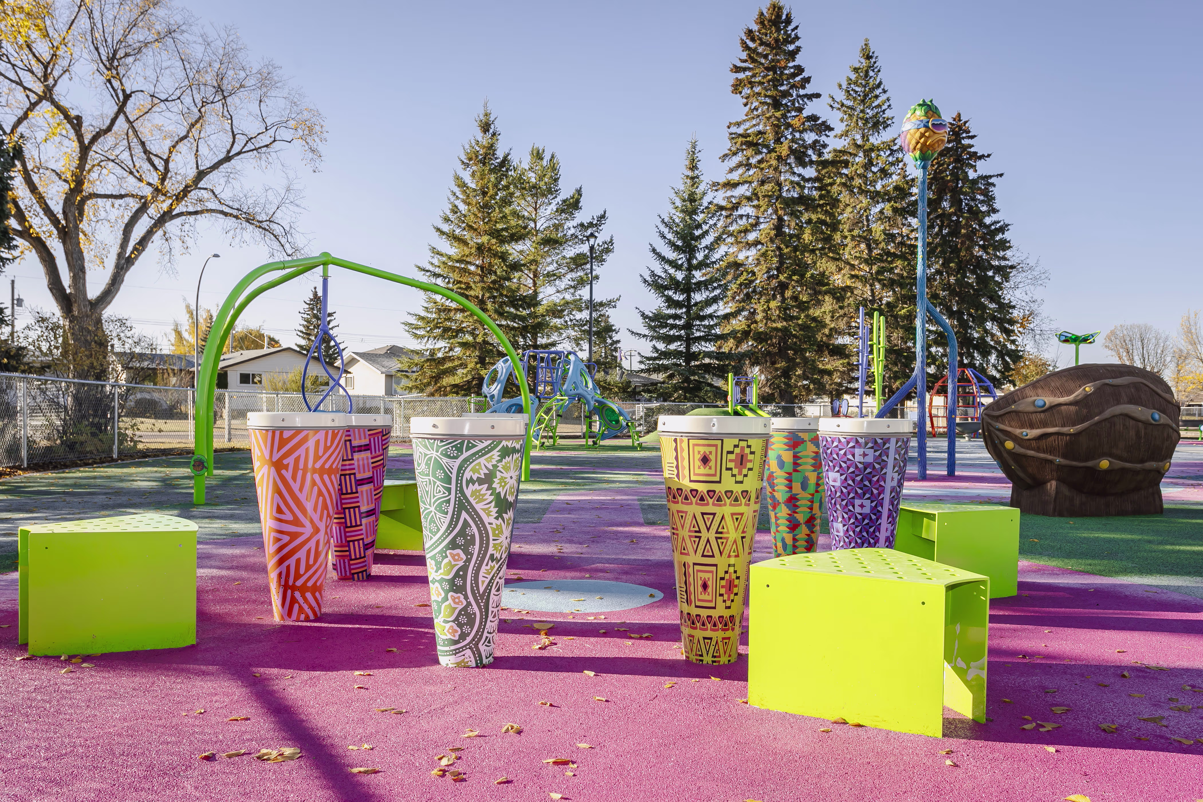 Balwin Pineapple Park (Edmonton, AB) playground in Edmonton, AB - playground climbing structures