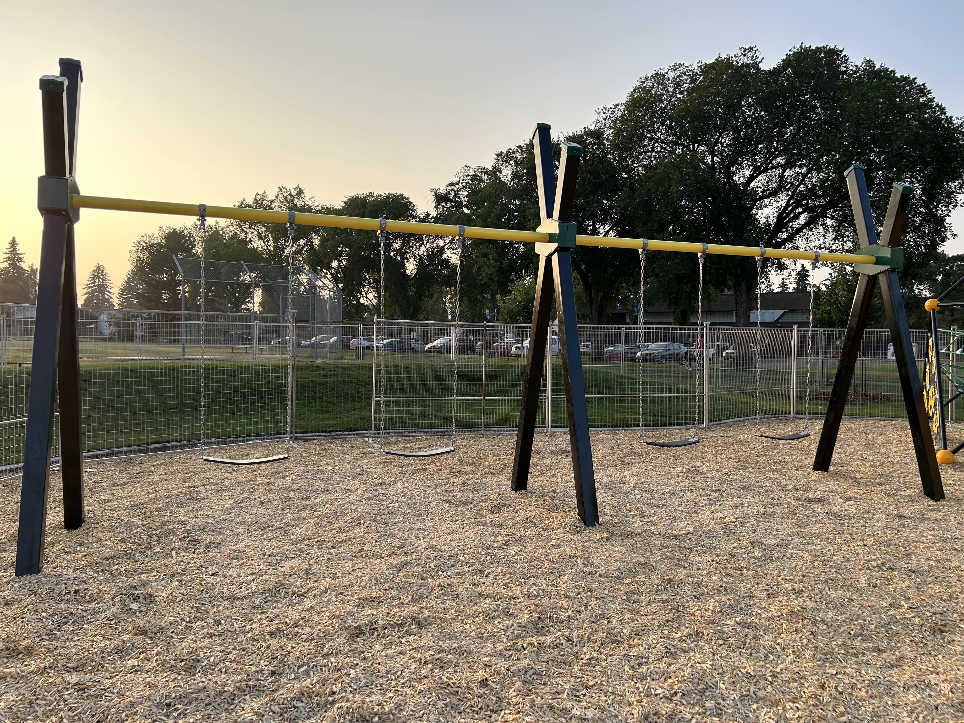 Hardisty School (Edmonton, AB) in Edmonton, AB - playground equipment and play structures