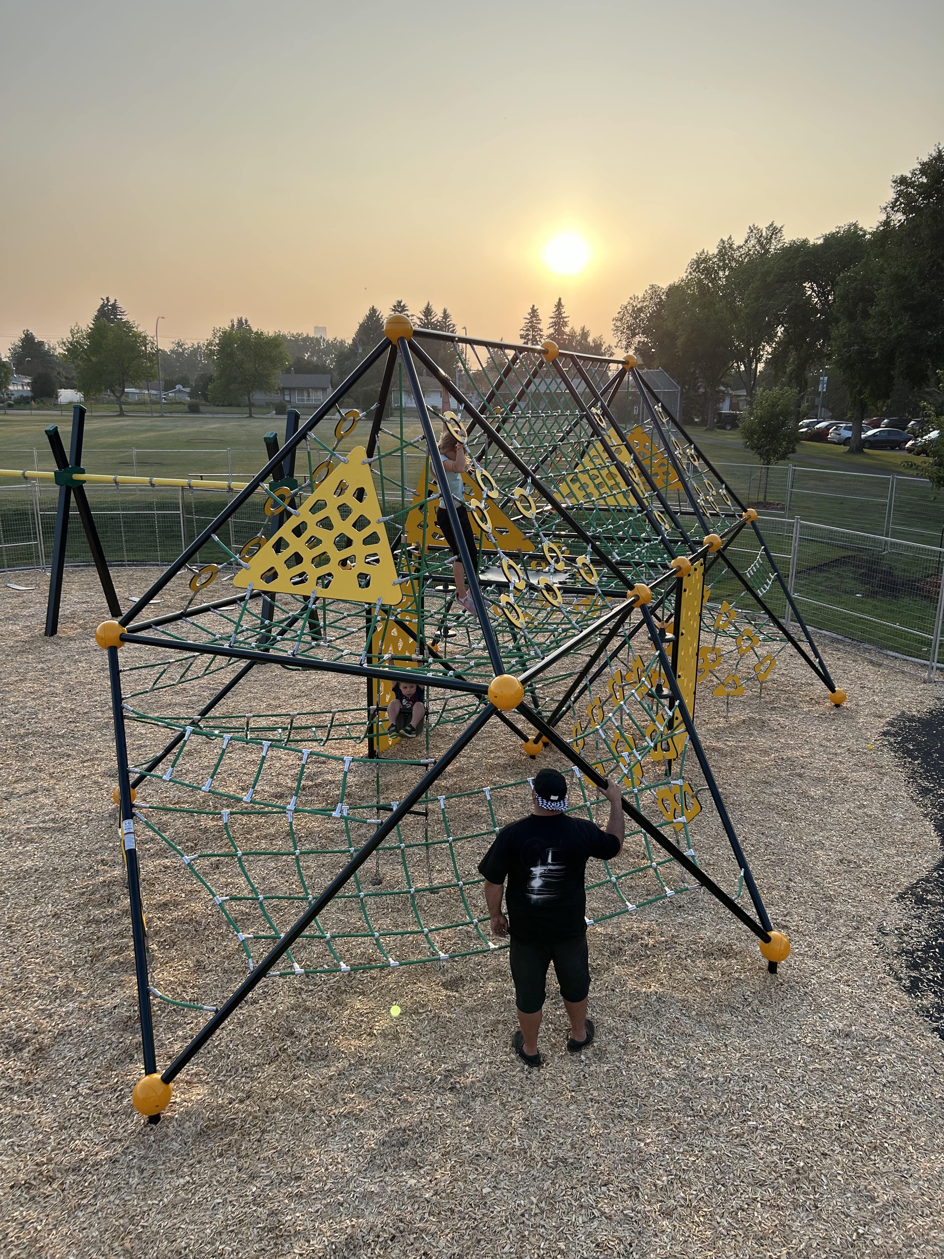 Hardisty School (Edmonton, AB) playground in Edmonton, AB - playground climbing structures
