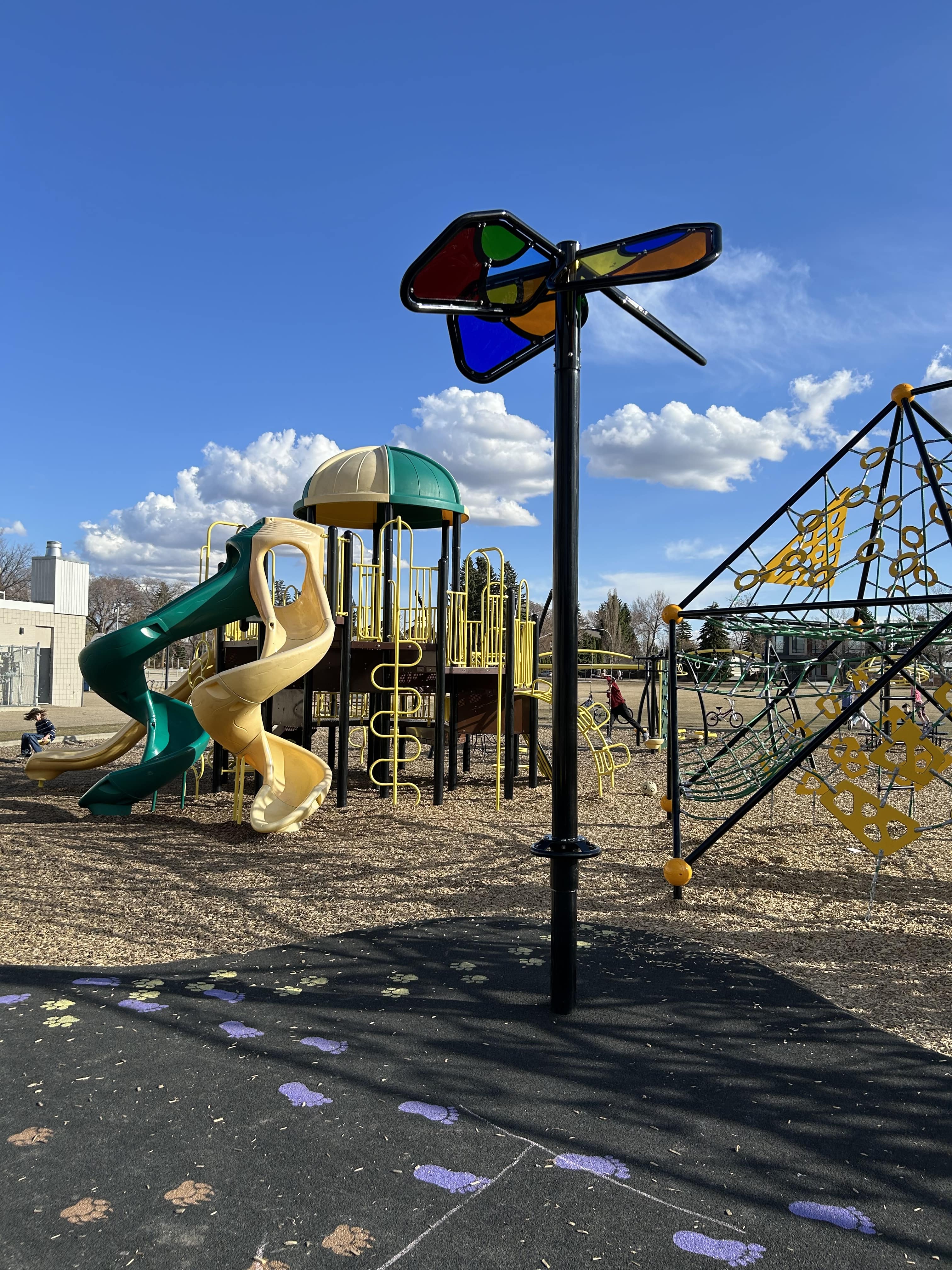 Hardisty School (Edmonton, AB) playground in Edmonton, AB - accessible playground features