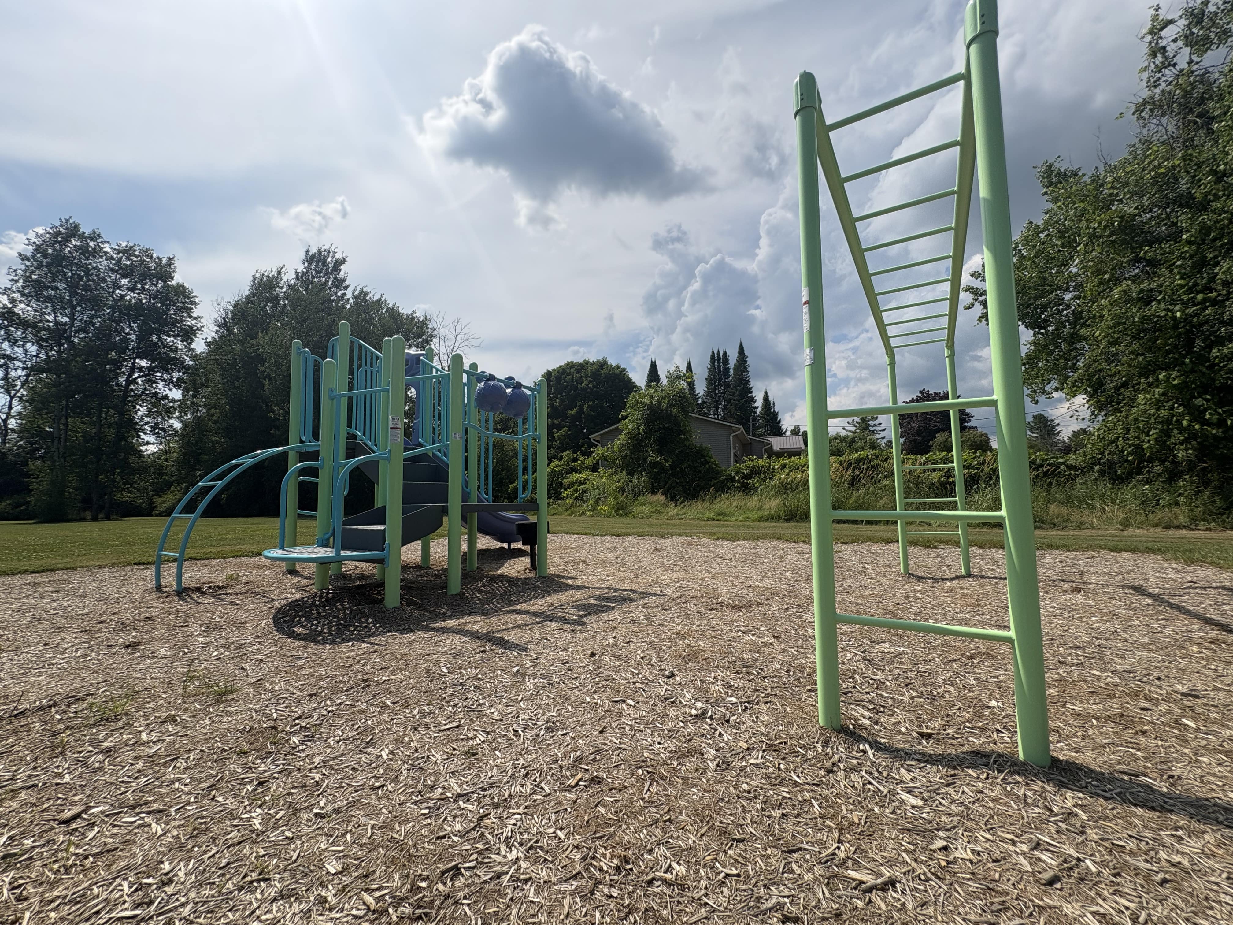 Eleanor Fulford Park (Elizabethtown-Kitley, ON) playground - playground swings and slides