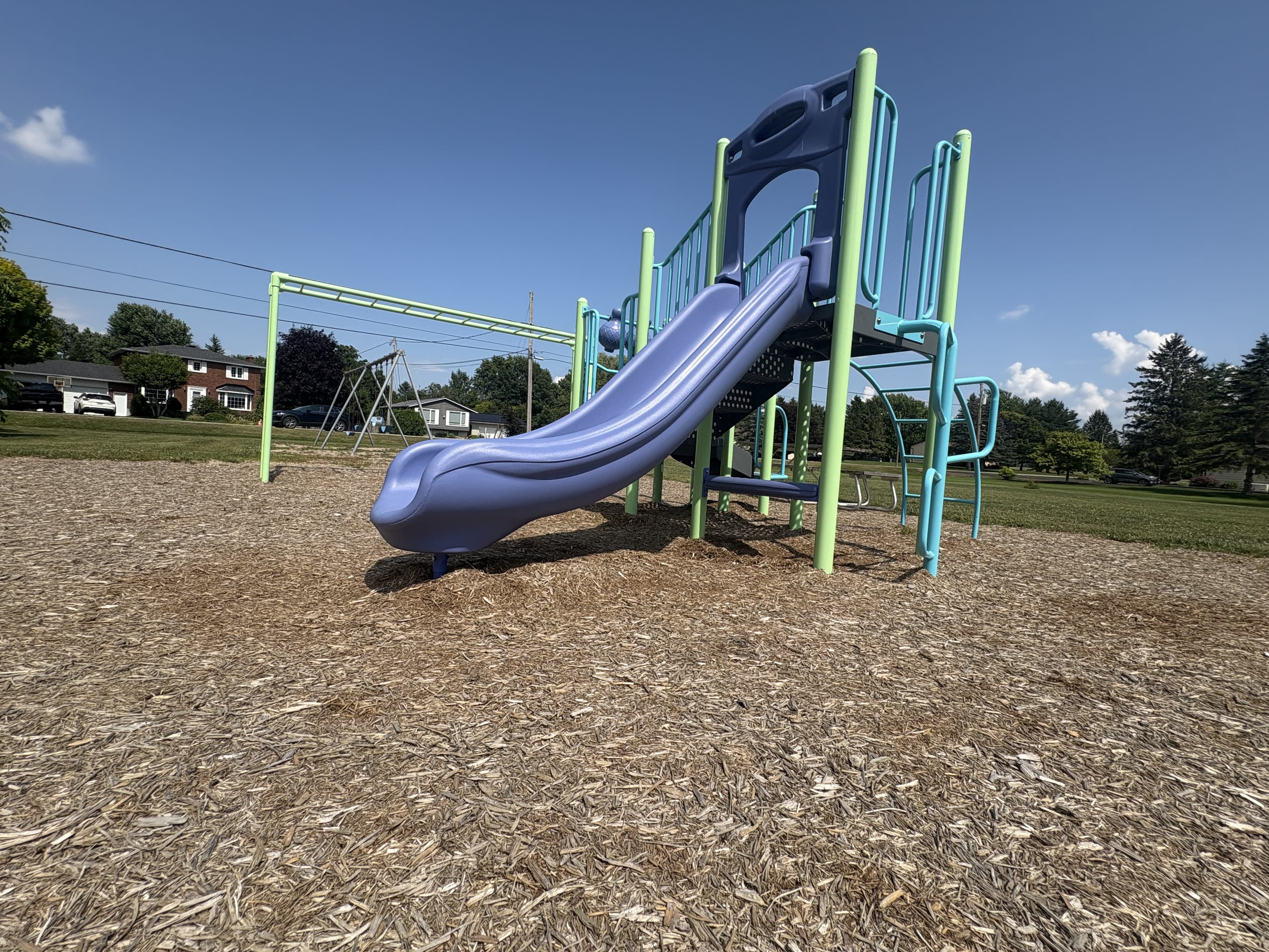 Eleanor Fulford Park (Elizabethtown-Kitley, ON) playground - overview of play area and equipment