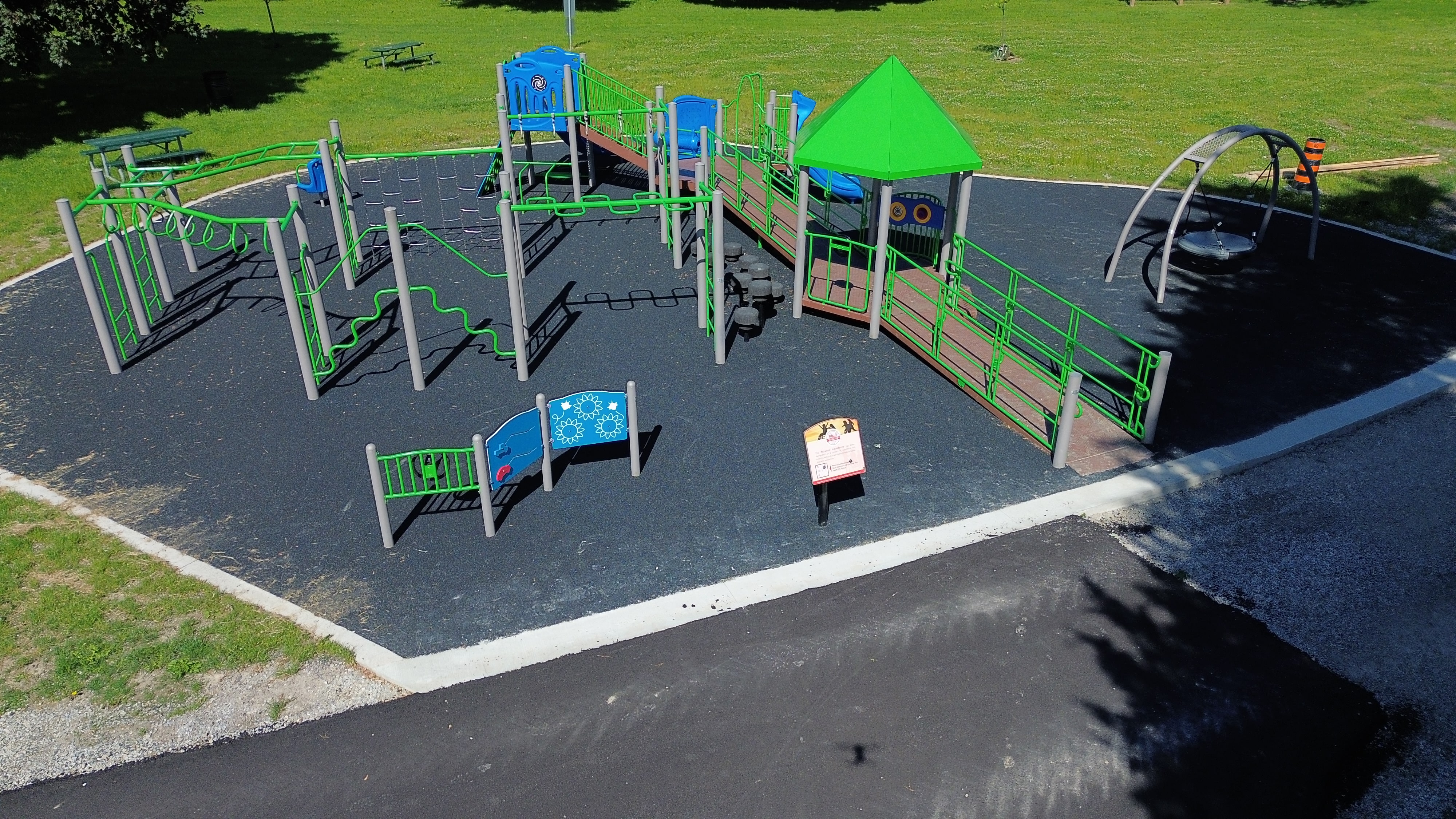 Tecumseh Park (Sarnia, ON) playground in Sarnia, ON - interactive play elements