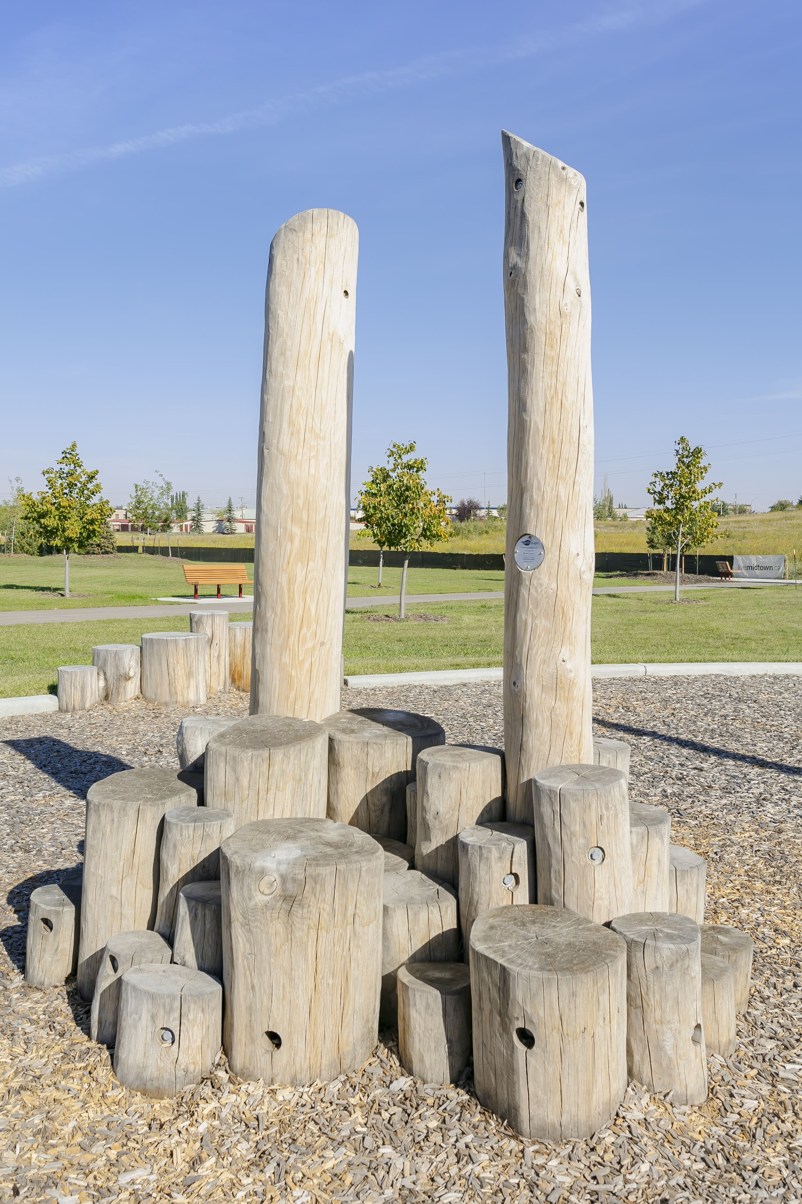 Rondeau Park (Edmonton, AB) playground in Edmonton, AB - playground climbing structures