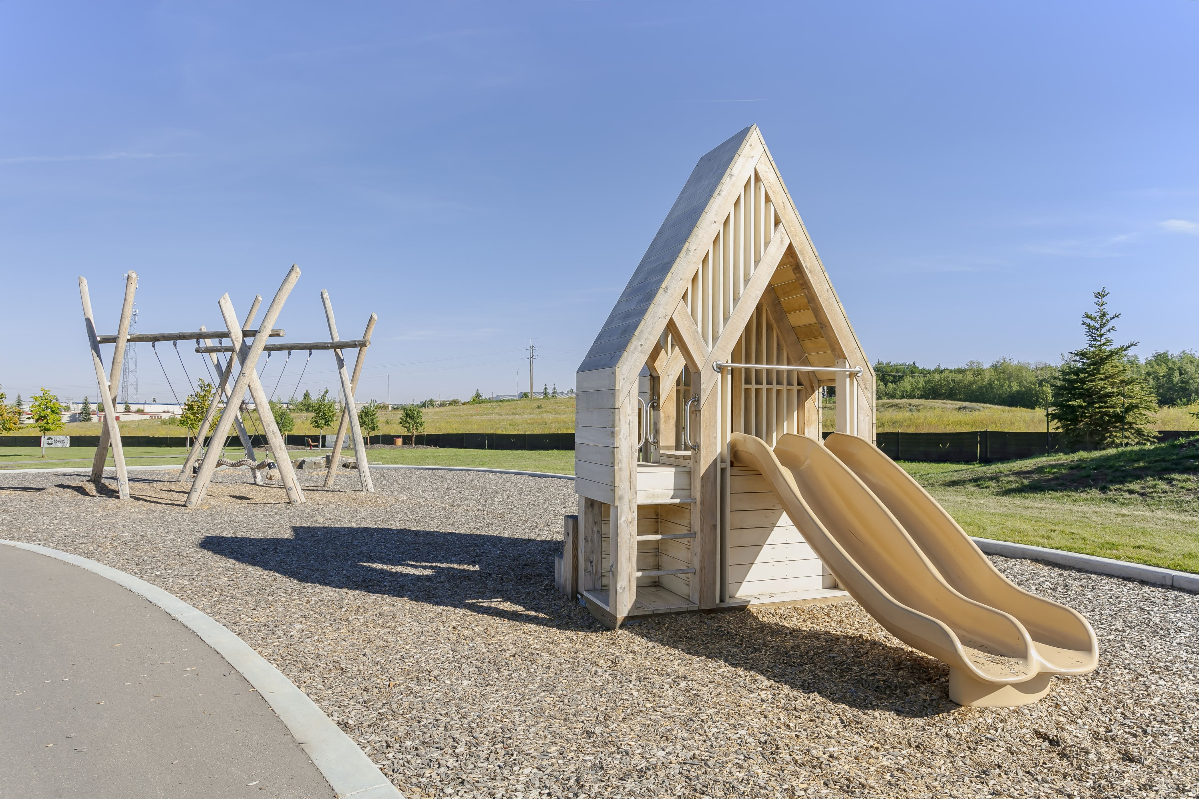 Rondeau Park playground in Edmonton, AB - overview of play area and equipment