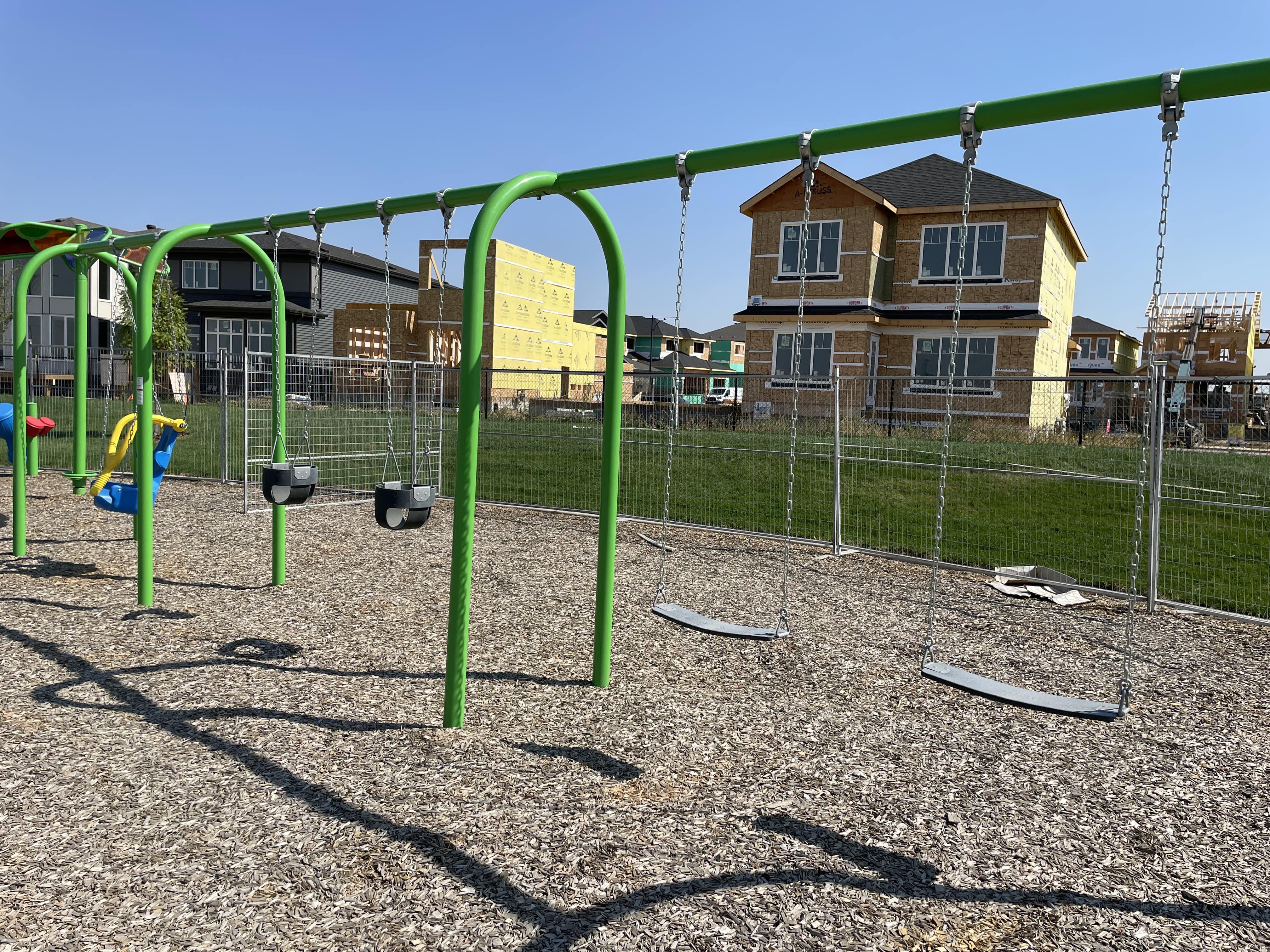 Kinglet Gardens (Edmonton, AB) playground in Edmonton, AB - accessible playground features