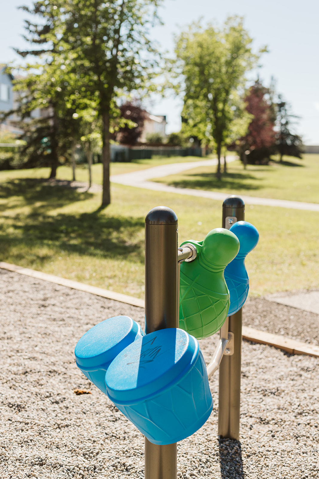 Chapalina Crescent (Calgary, AB) playground in Calgary, AB - playground climbing structures