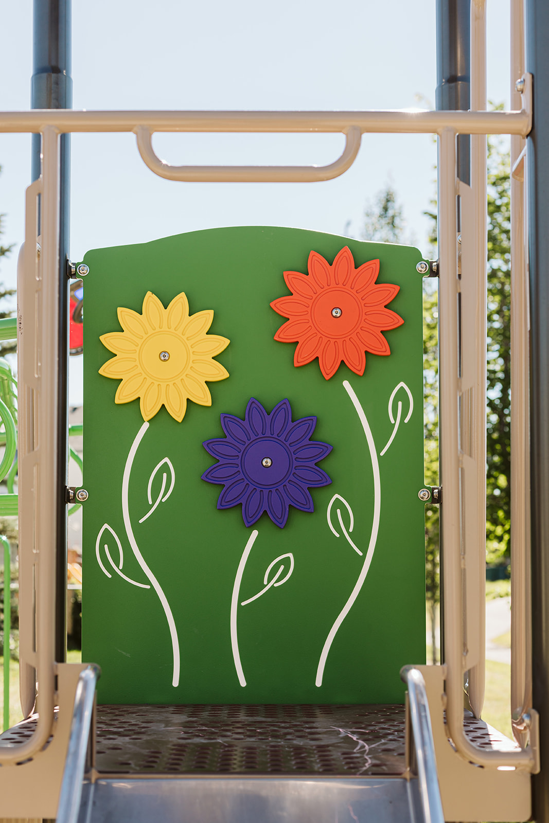 Chapalina Crescent (Calgary, AB) playground in Calgary, AB - accessible playground features