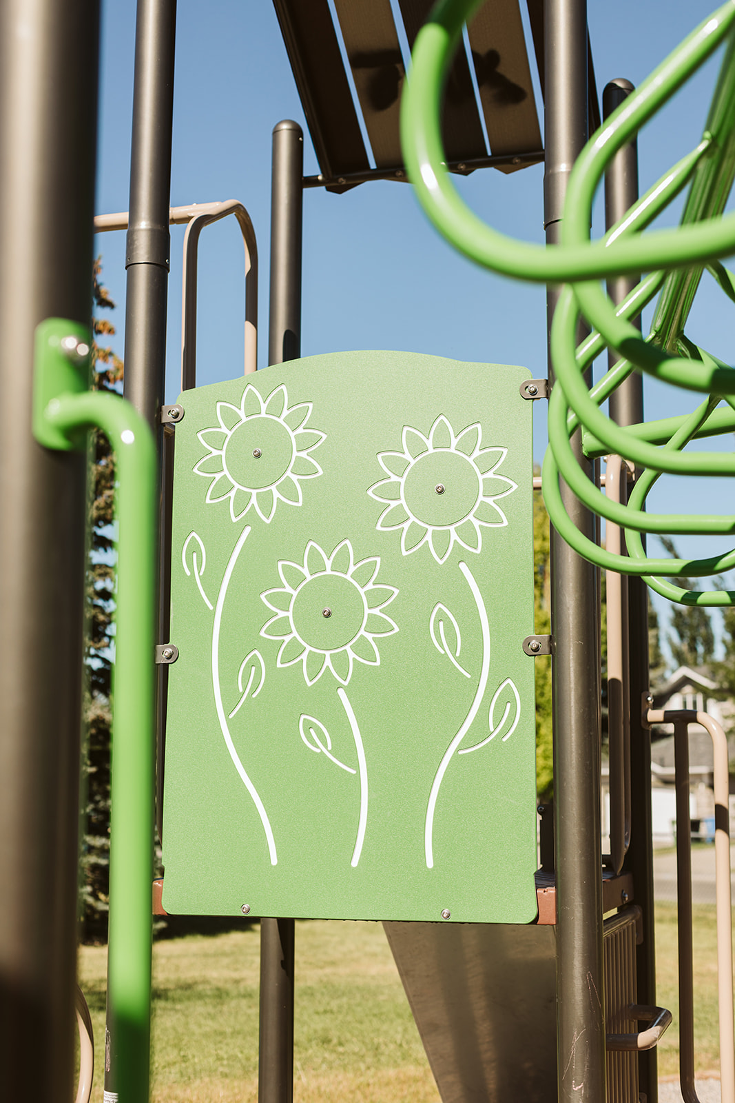 Chapalina Crescent (Calgary, AB) playground in Calgary, AB - natural playground features