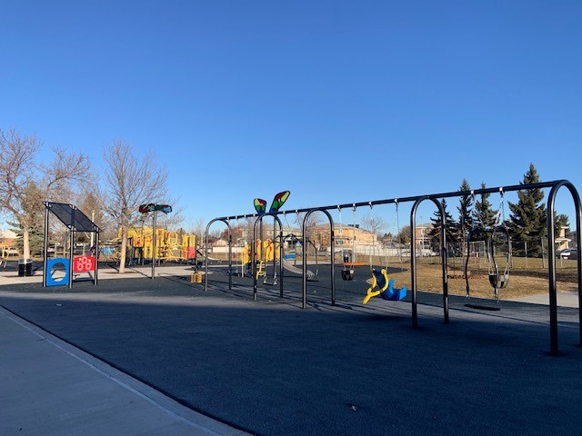 Baturyn Park (Edmonton, AB) in Edmonton, AB - playground equipment and play structures