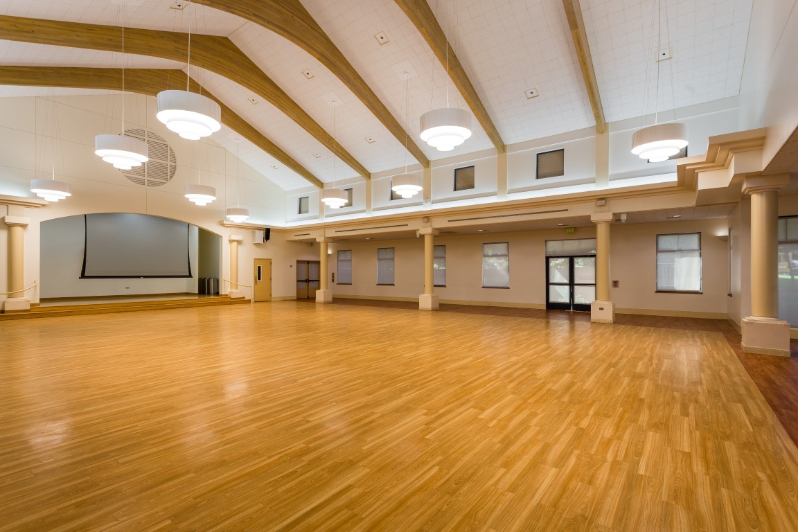 Cupertino Room at Quinlan Community Center