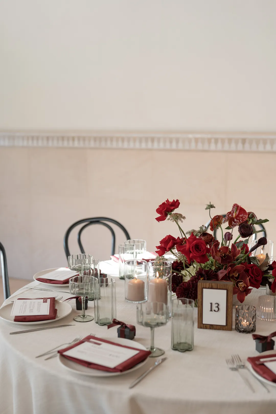 Red reception tabletop decor.