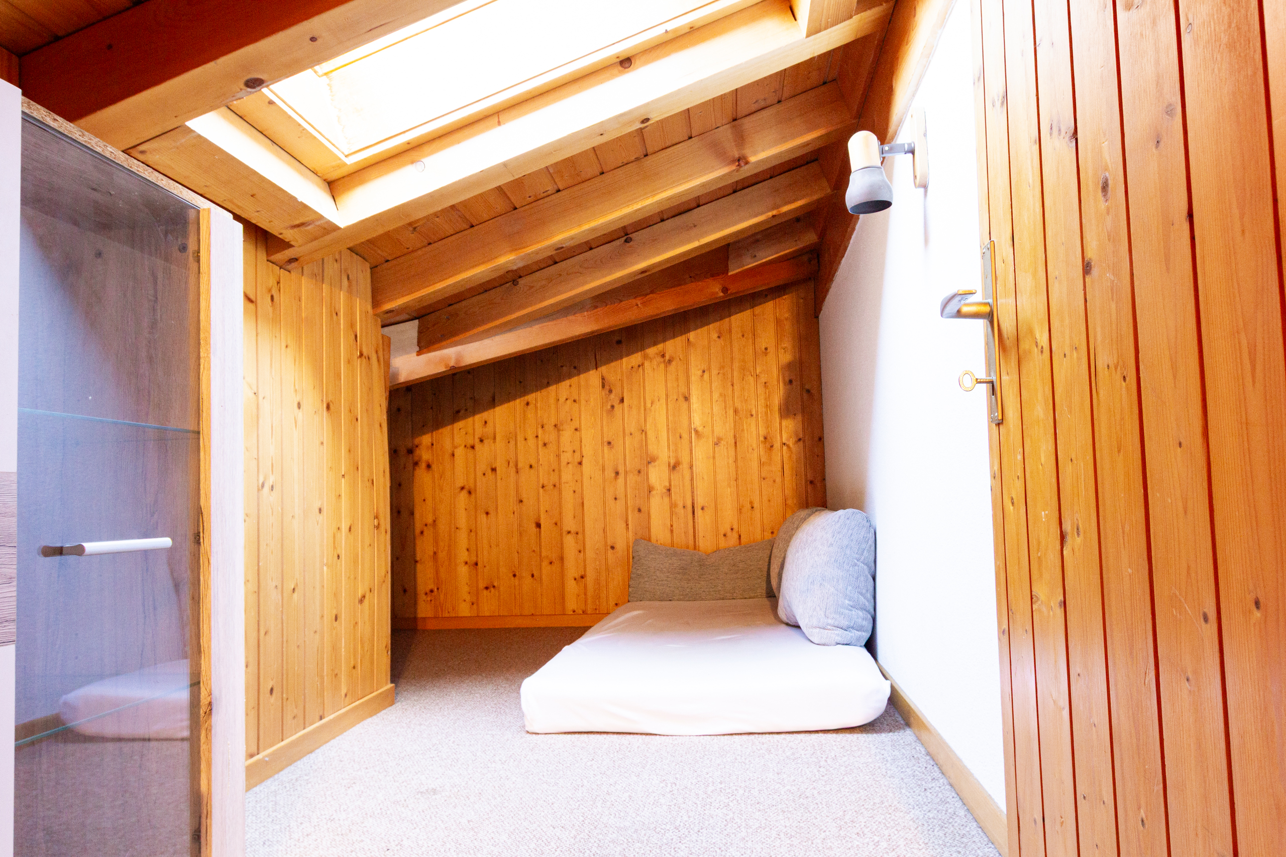 Zimmer Galerie Wohnung DG