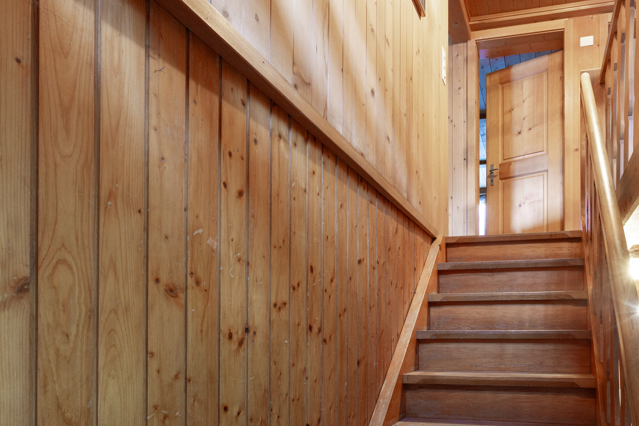 KV102 Treppe EG / OG